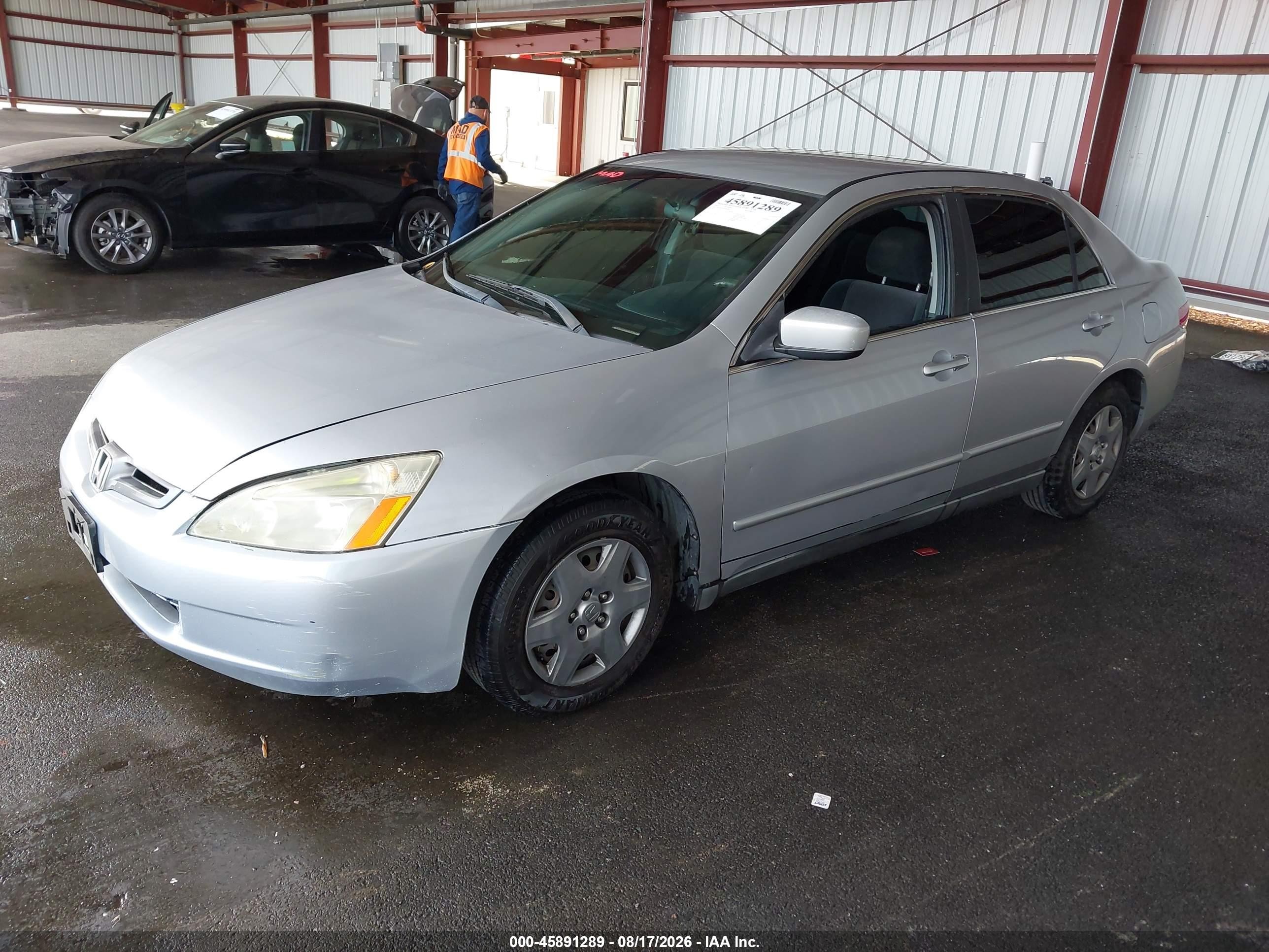 2005 Honda Accord 2.4 Lx Серебряный vin: 1HGCM56435A018813