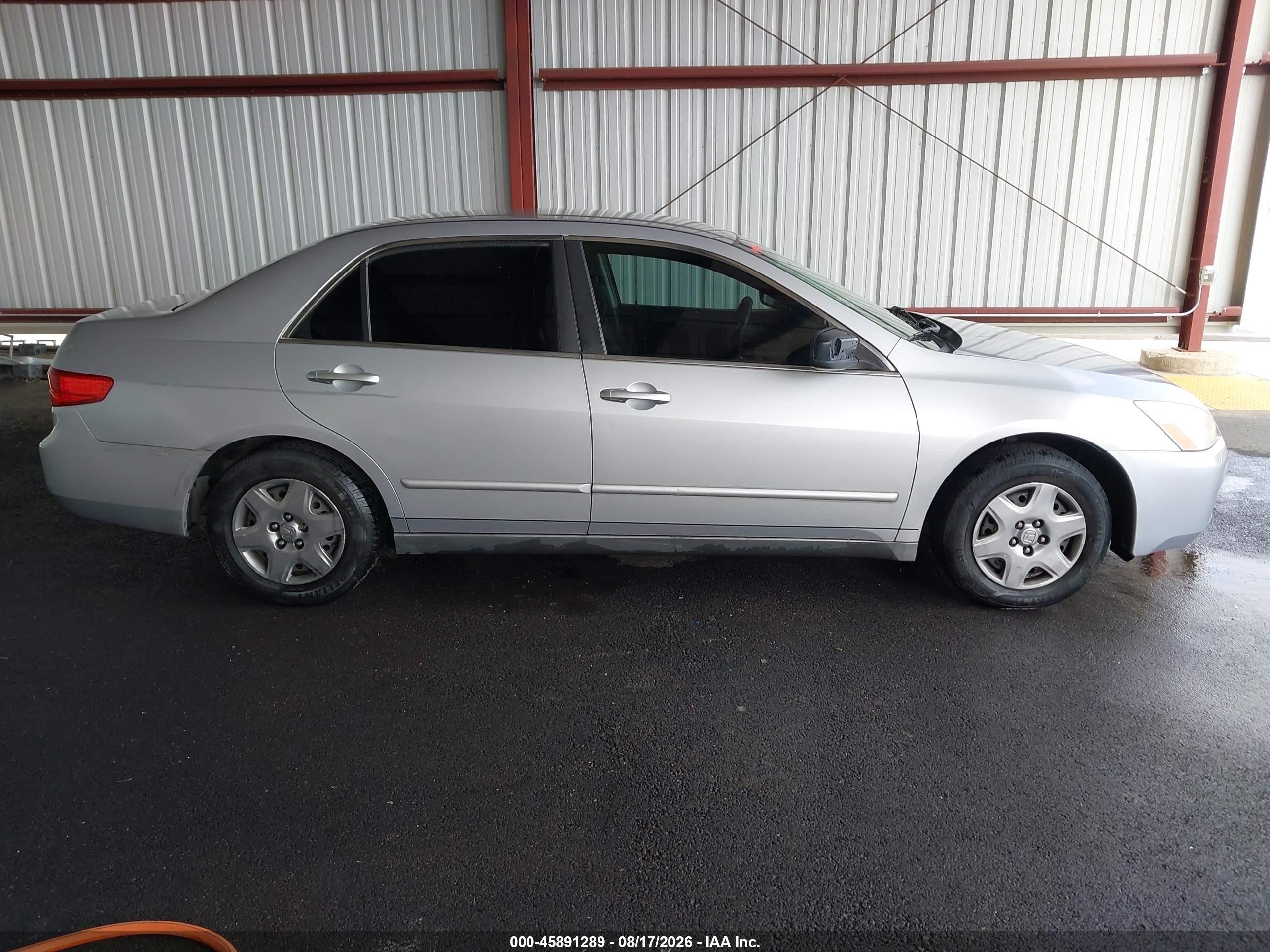 2005 Honda Accord 2.4 Lx Серебряный vin: 1HGCM56435A018813