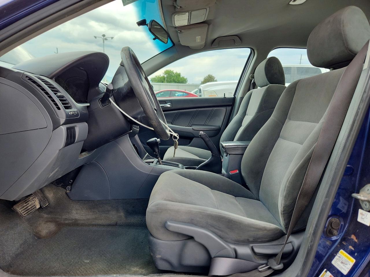 2005 Honda Accord Lx Blue vin: 1HGCM56435A022943