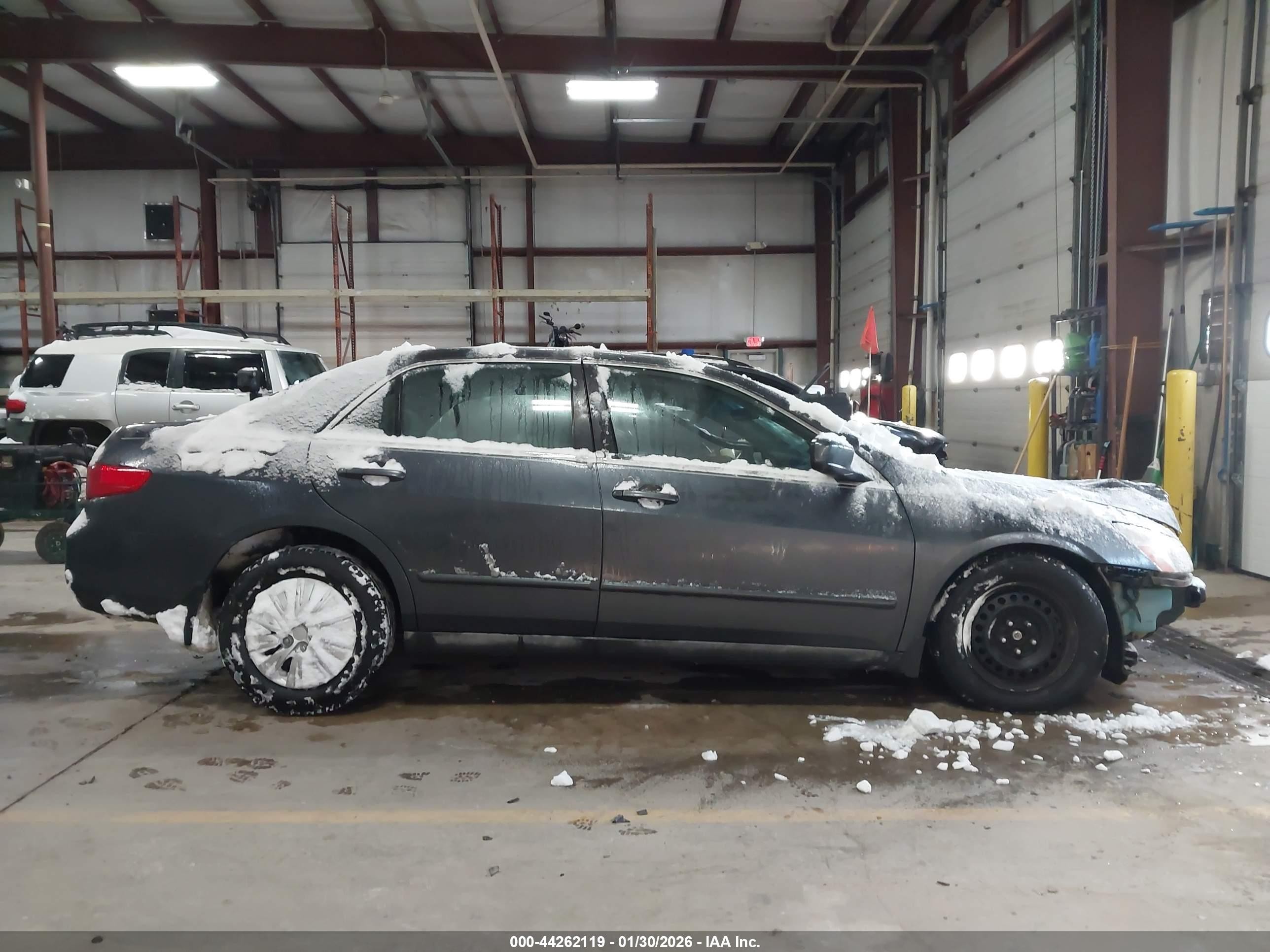 2005 Honda Accord 2.4 Lx Blue vin: 1HGCM56435A115090