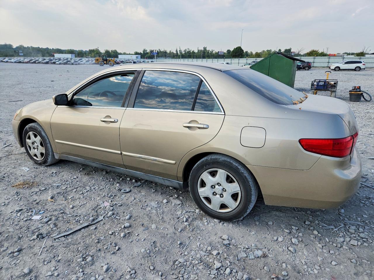 2005 Honda Accord Lx Gold vin: 1HGCM56435A138384