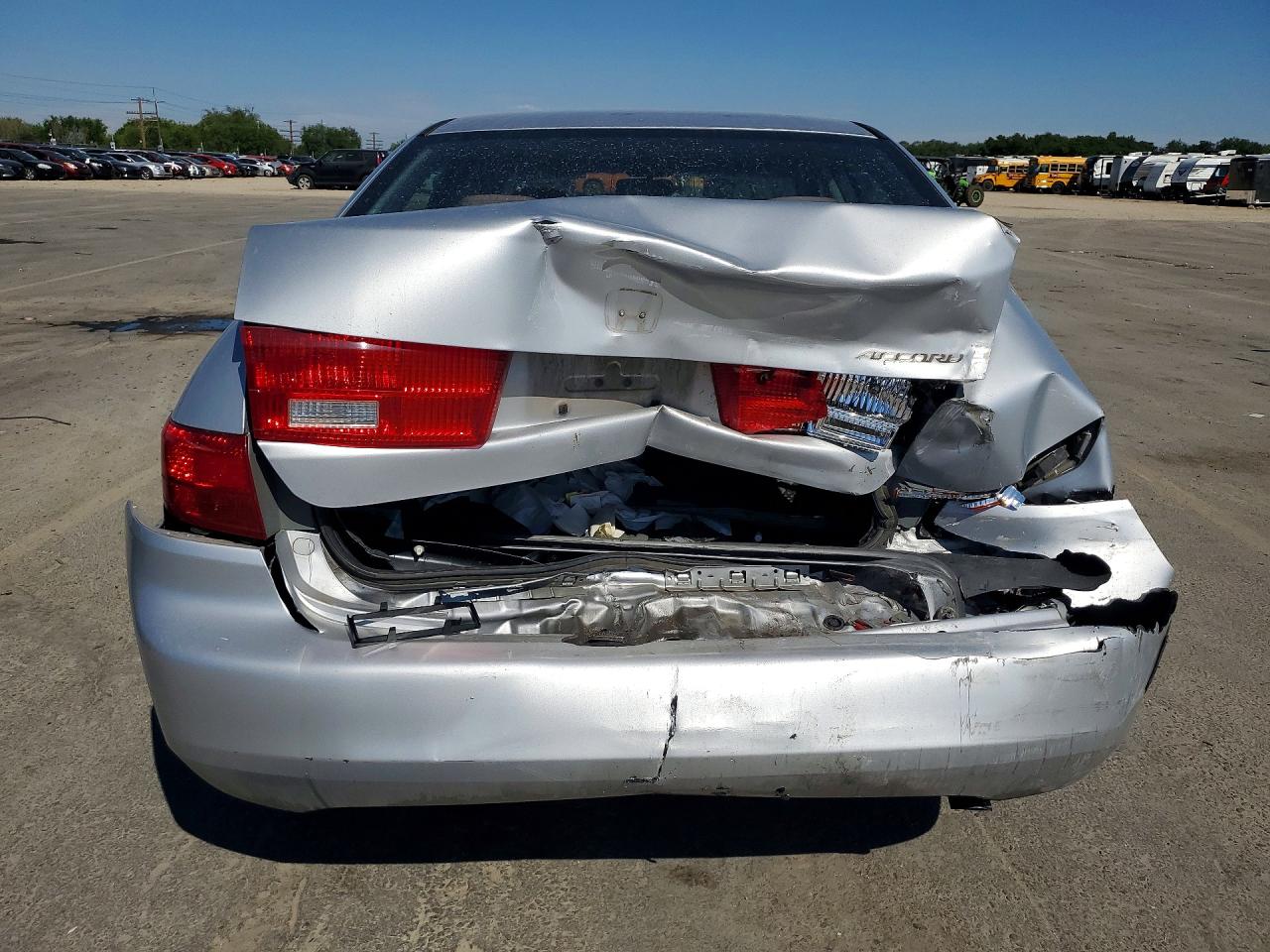 2005 Honda Accord Lx Silver vin: 1HGCM56435A141320