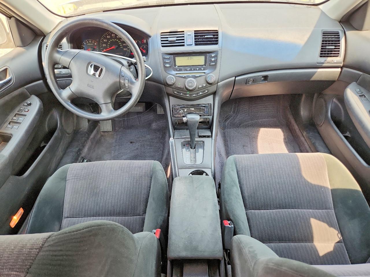 2005 Honda Accord Lx Silver vin: 1HGCM56435A141320