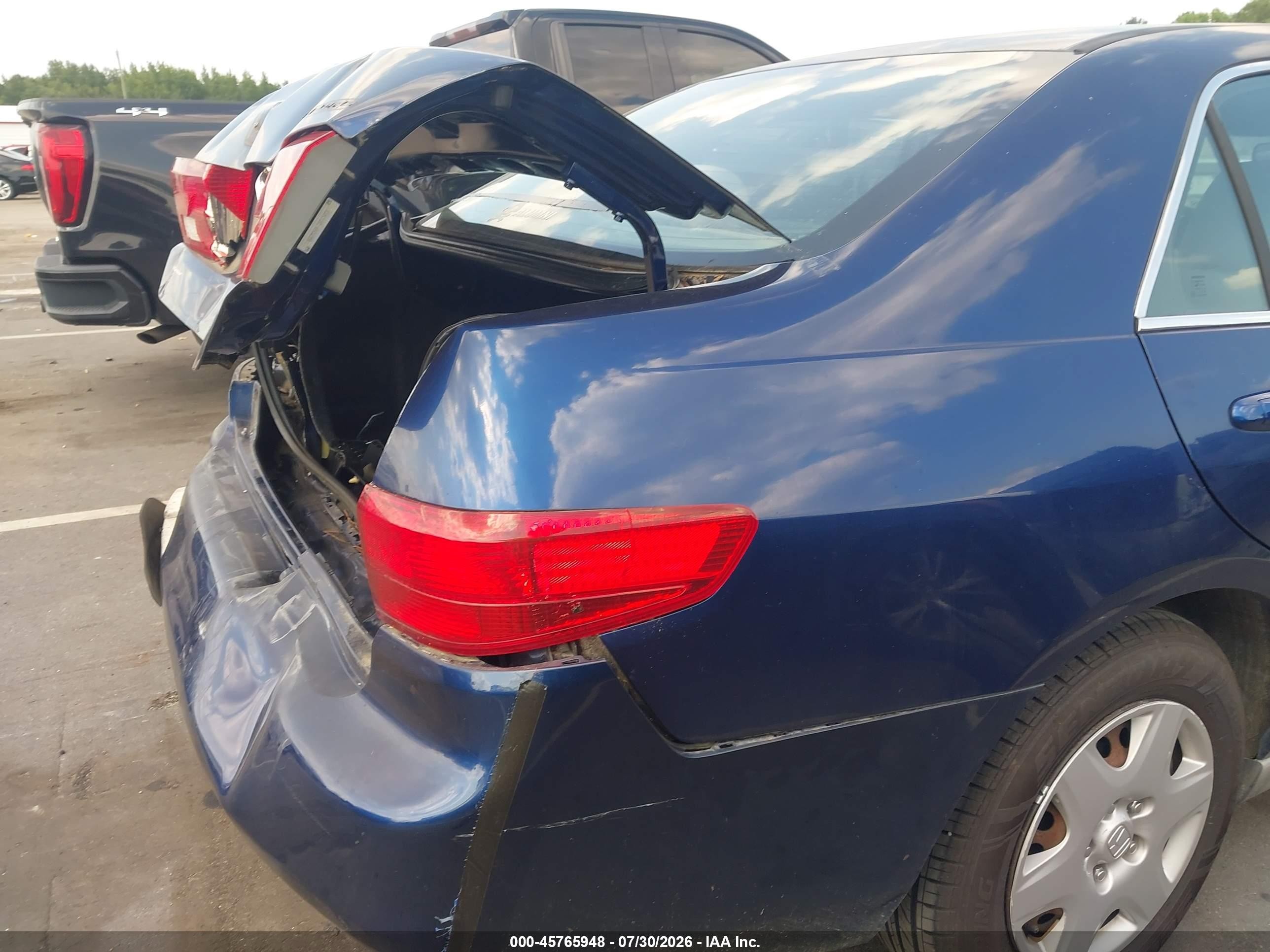 2005 Honda Accord 2.4 Lx Blue vin: 1HGCM56435A150504