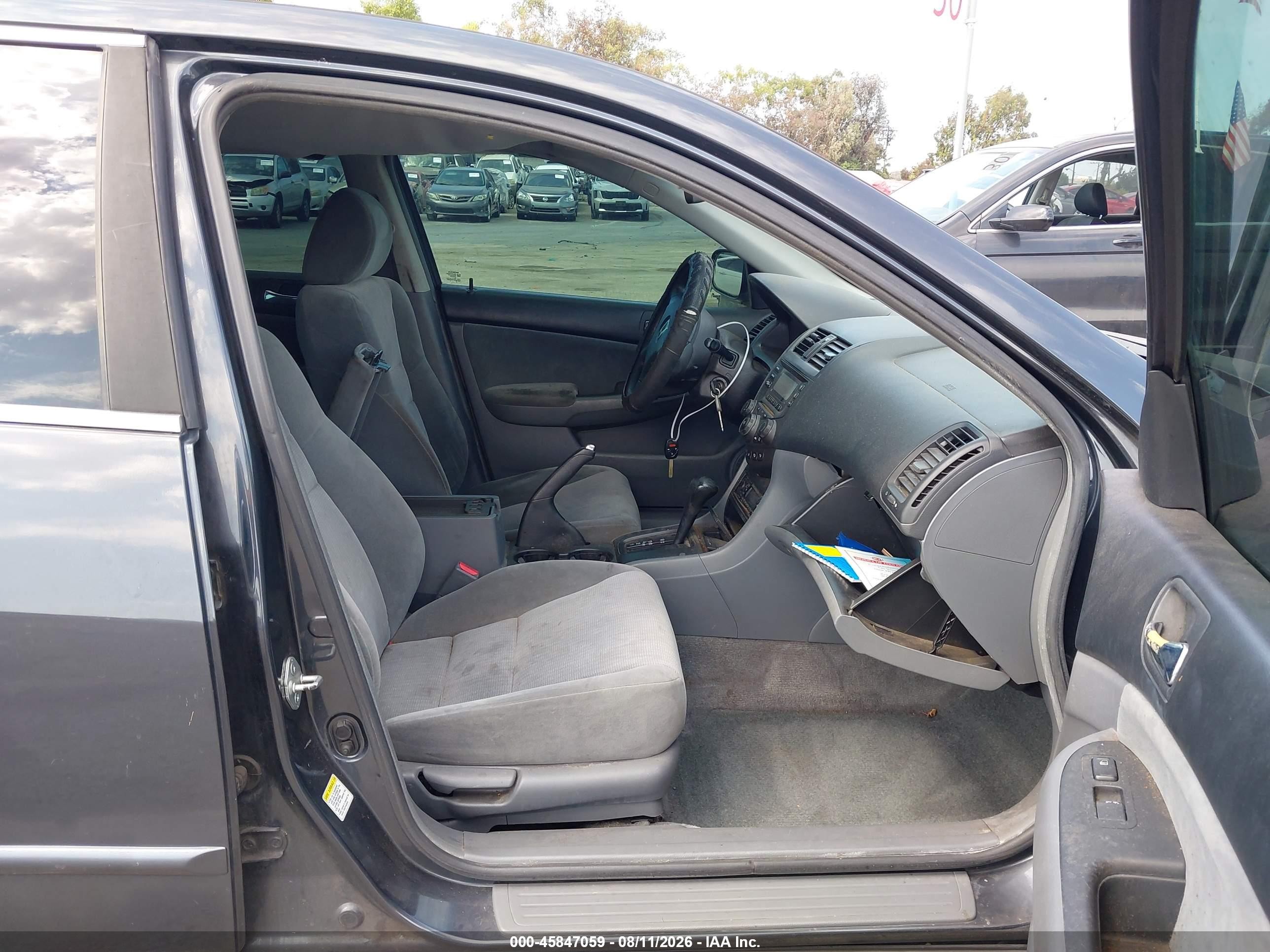 2005 Honda Accord 2.4 Lx Gray vin: 1HGCM56435A158893