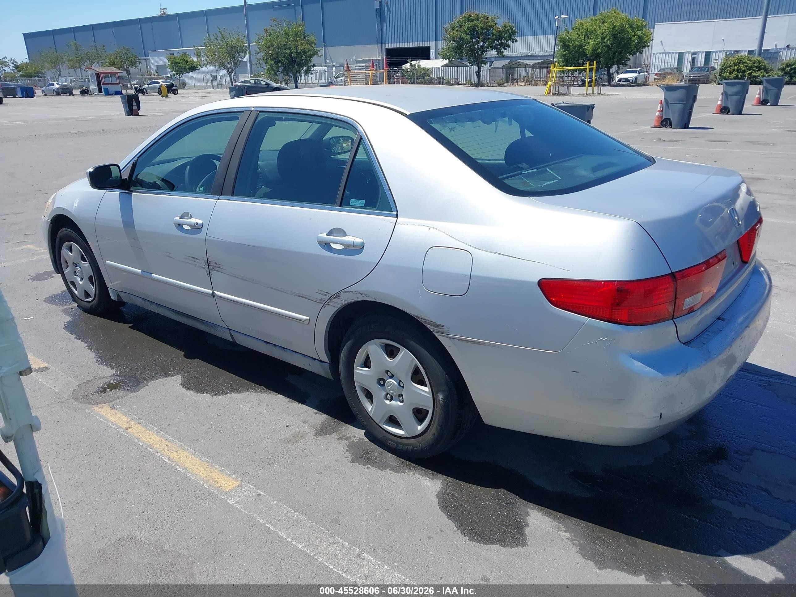 2005 Honda Accord 2.4 Lx Silver vin: 1HGCM56435A185589