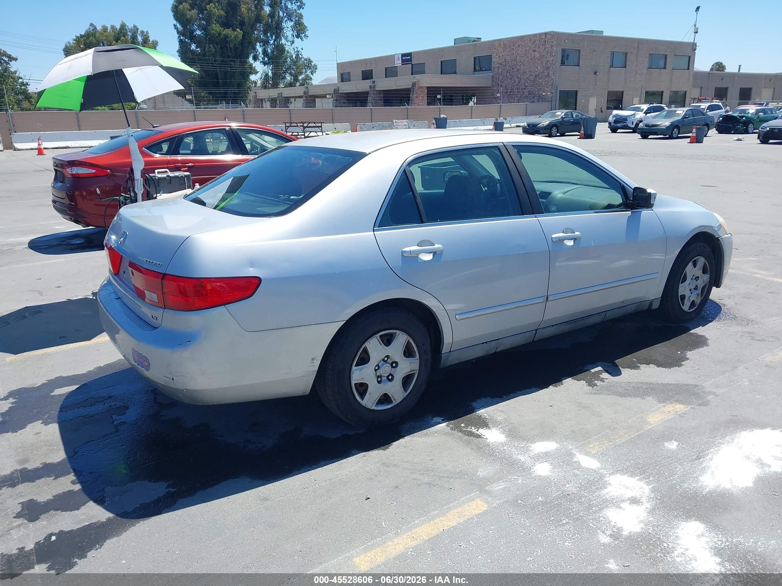 2005 Honda Accord 2.4 Lx Silver vin: 1HGCM56435A185589