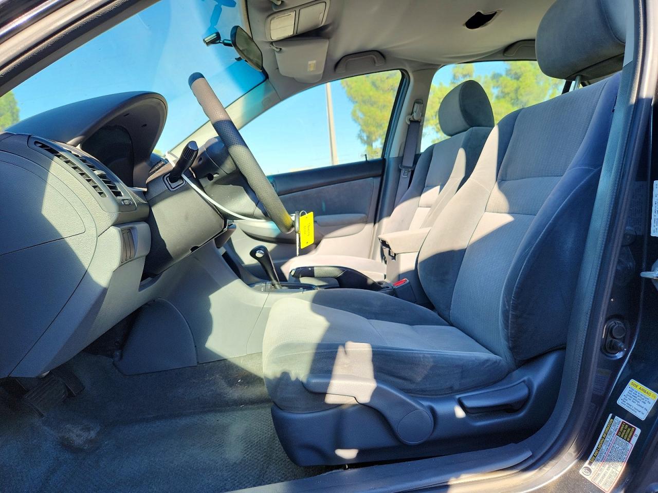 2005 Honda Accord Lx Blue vin: 1HGCM56435A193496
