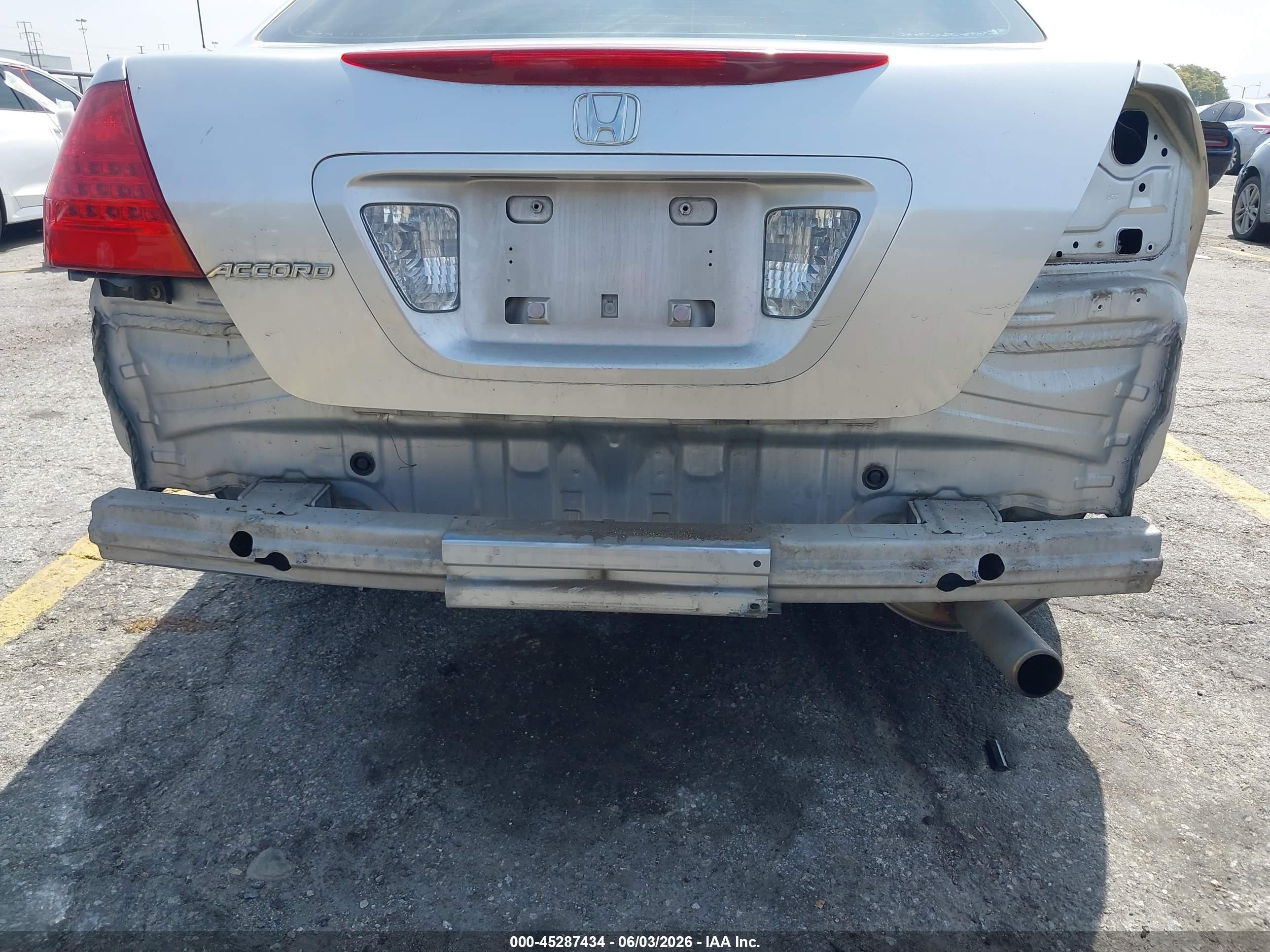 2006 Honda Accord 2.4 Lx Серый vin: 1HGCM56436A036908