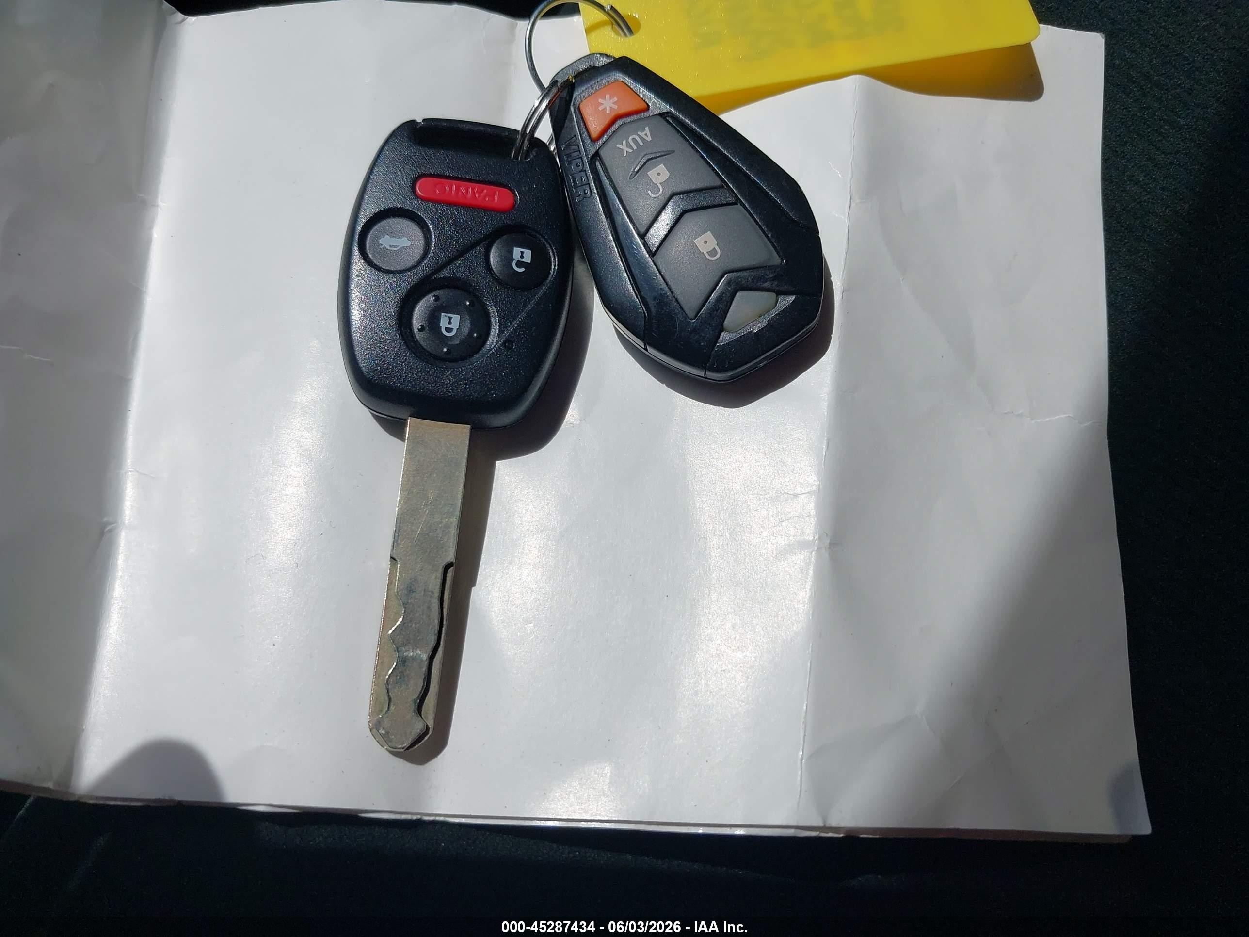 2006 Honda Accord 2.4 Lx Серый vin: 1HGCM56436A036908