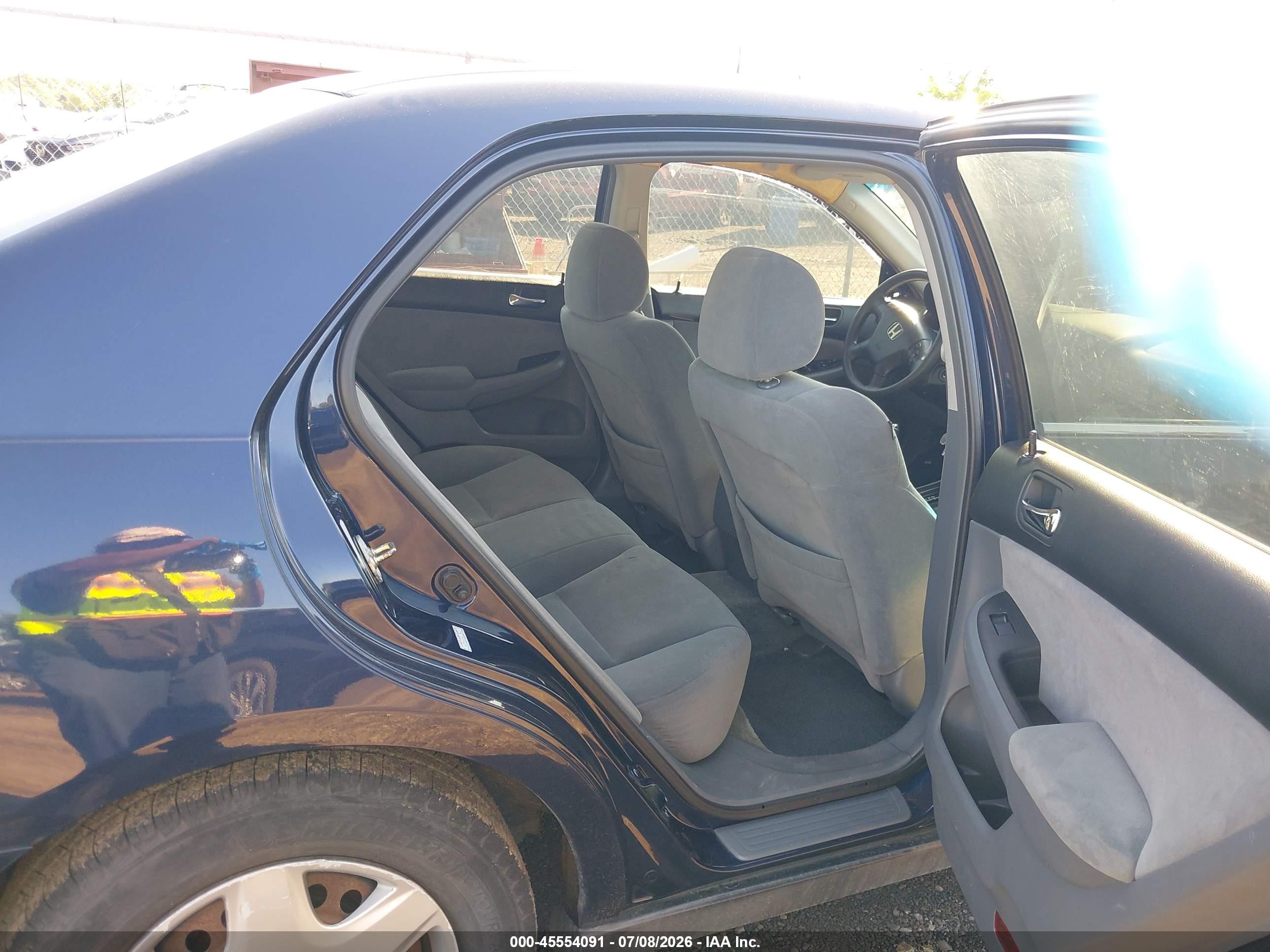 2006 Honda Accord 2.4 Lx Blue vin: 1HGCM56436A139472