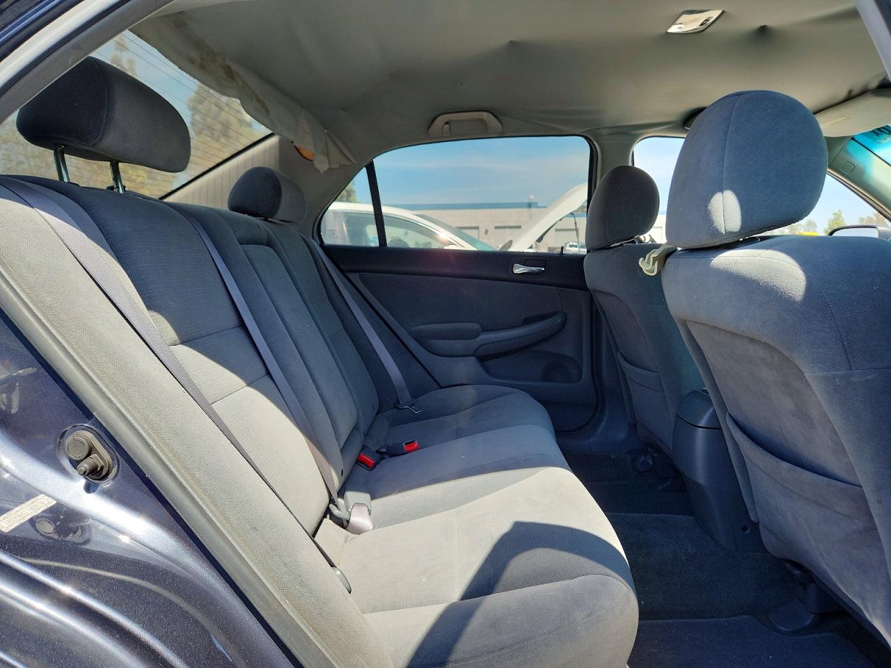 2007 Honda Accord Lx Gray vin: 1HGCM56437A034190