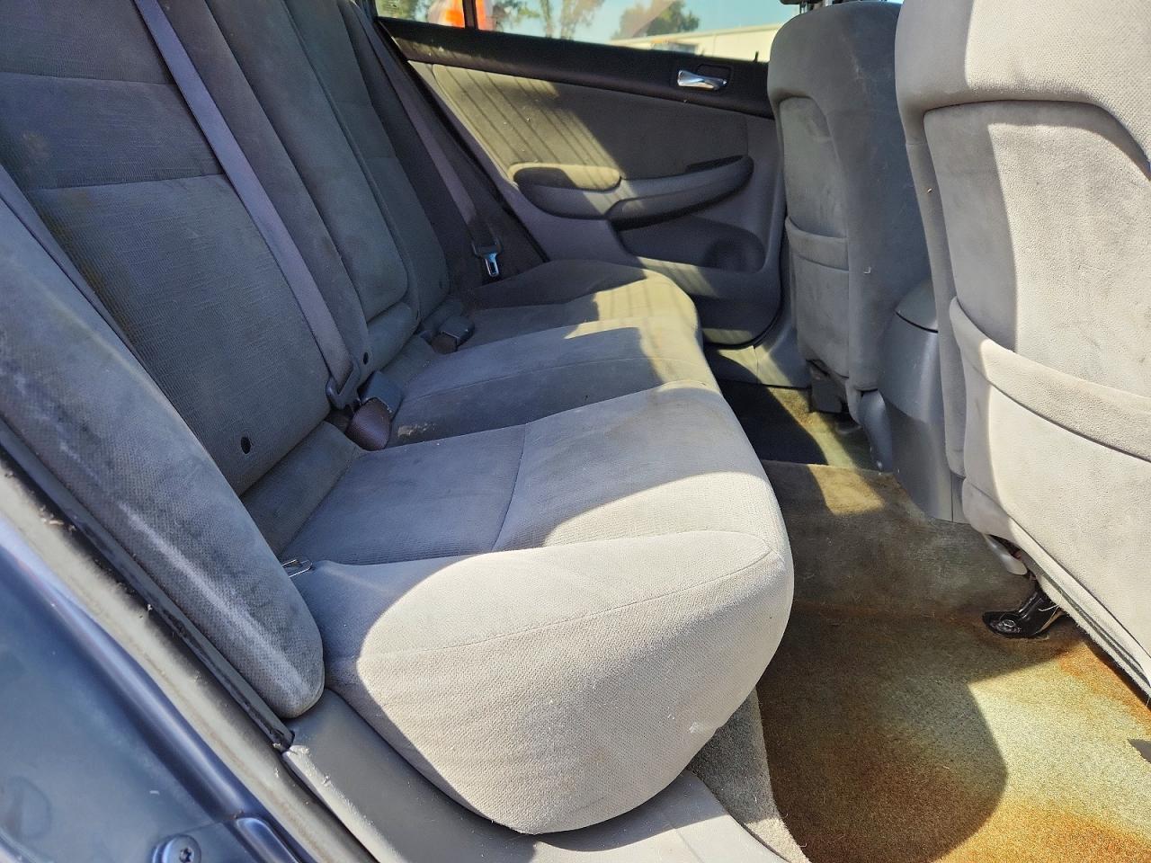 2007 Honda Accord Lx Blue vin: 1HGCM56437A037350