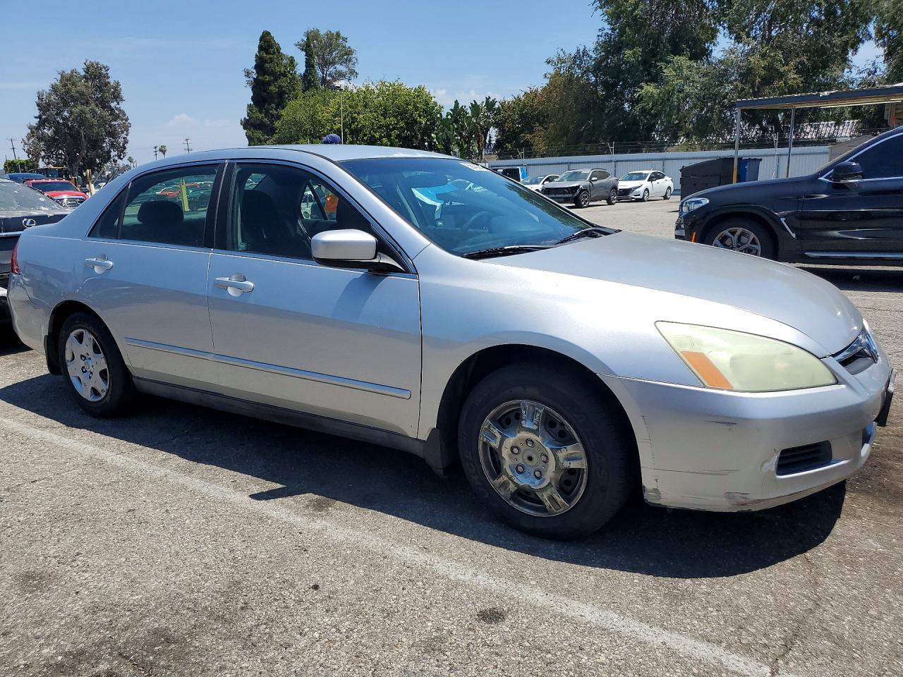 2007 Honda Accord Lx Silver vin: 1HGCM56437A066329