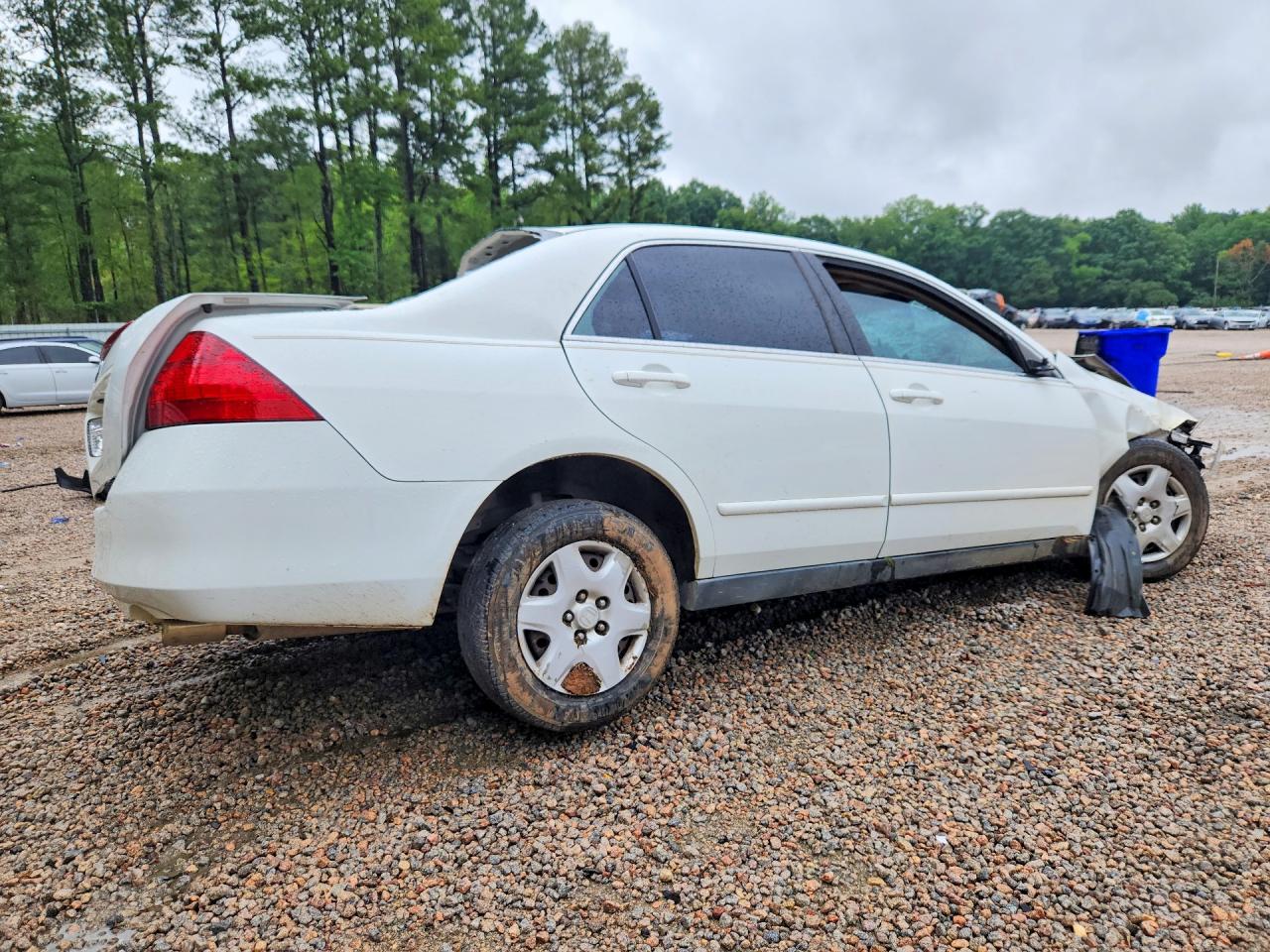 2007 Honda Accord Lx White vin: 1HGCM56437A195042