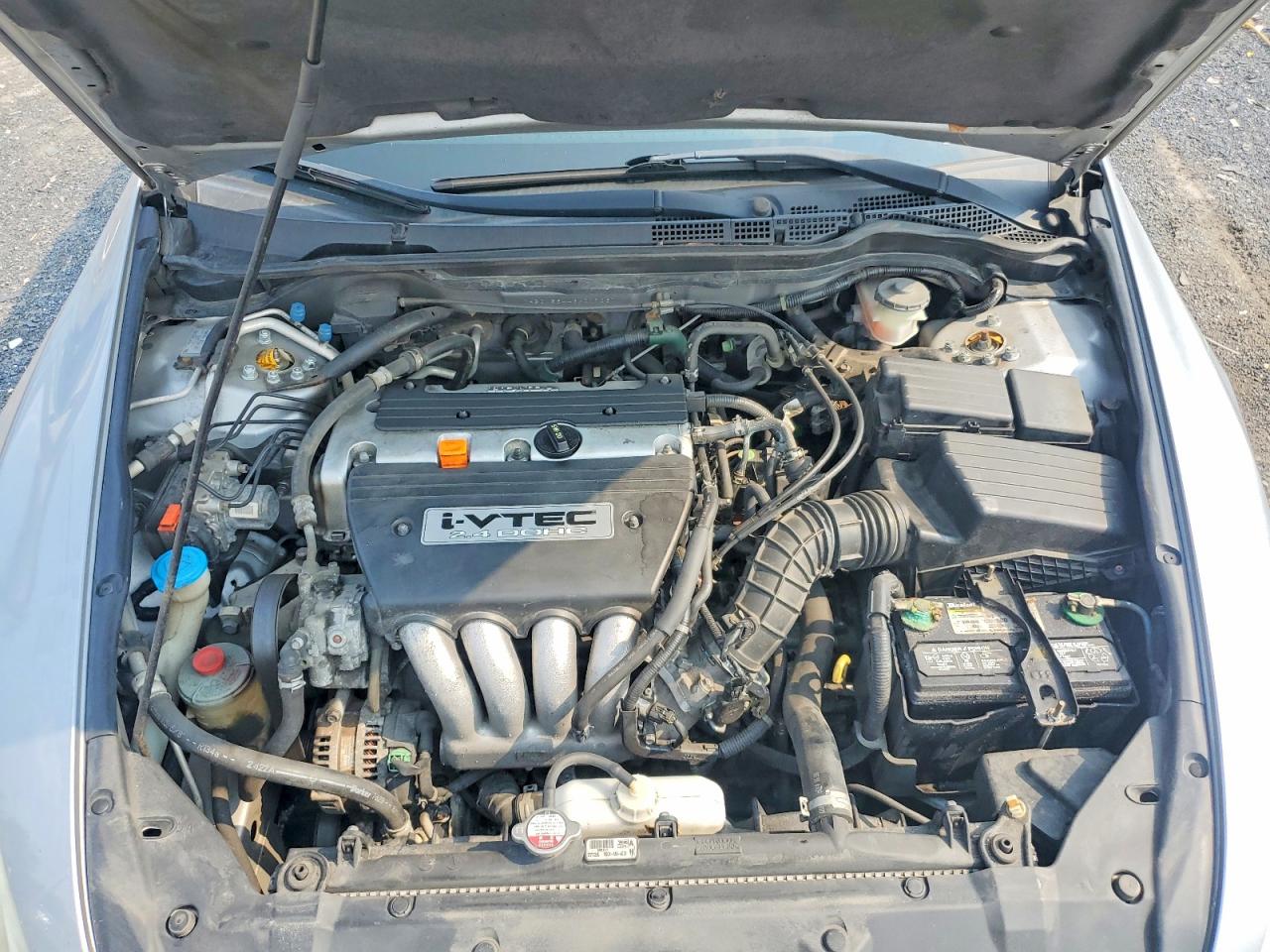 2003 Honda Accord Lx Silver vin: 1HGCM56443A017067