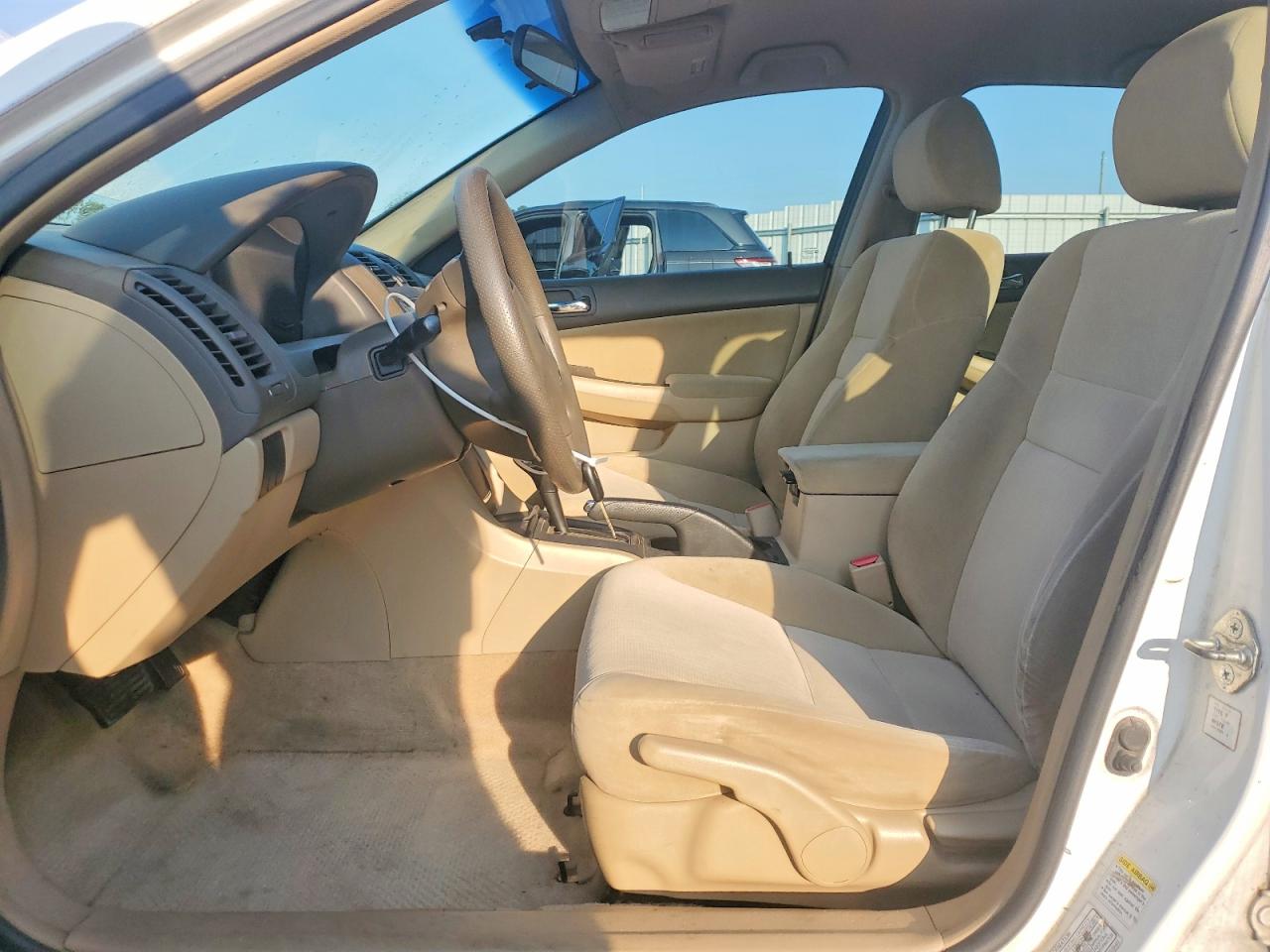 2003 Honda Accord Lx Белый vin: 1HGCM56443A122322