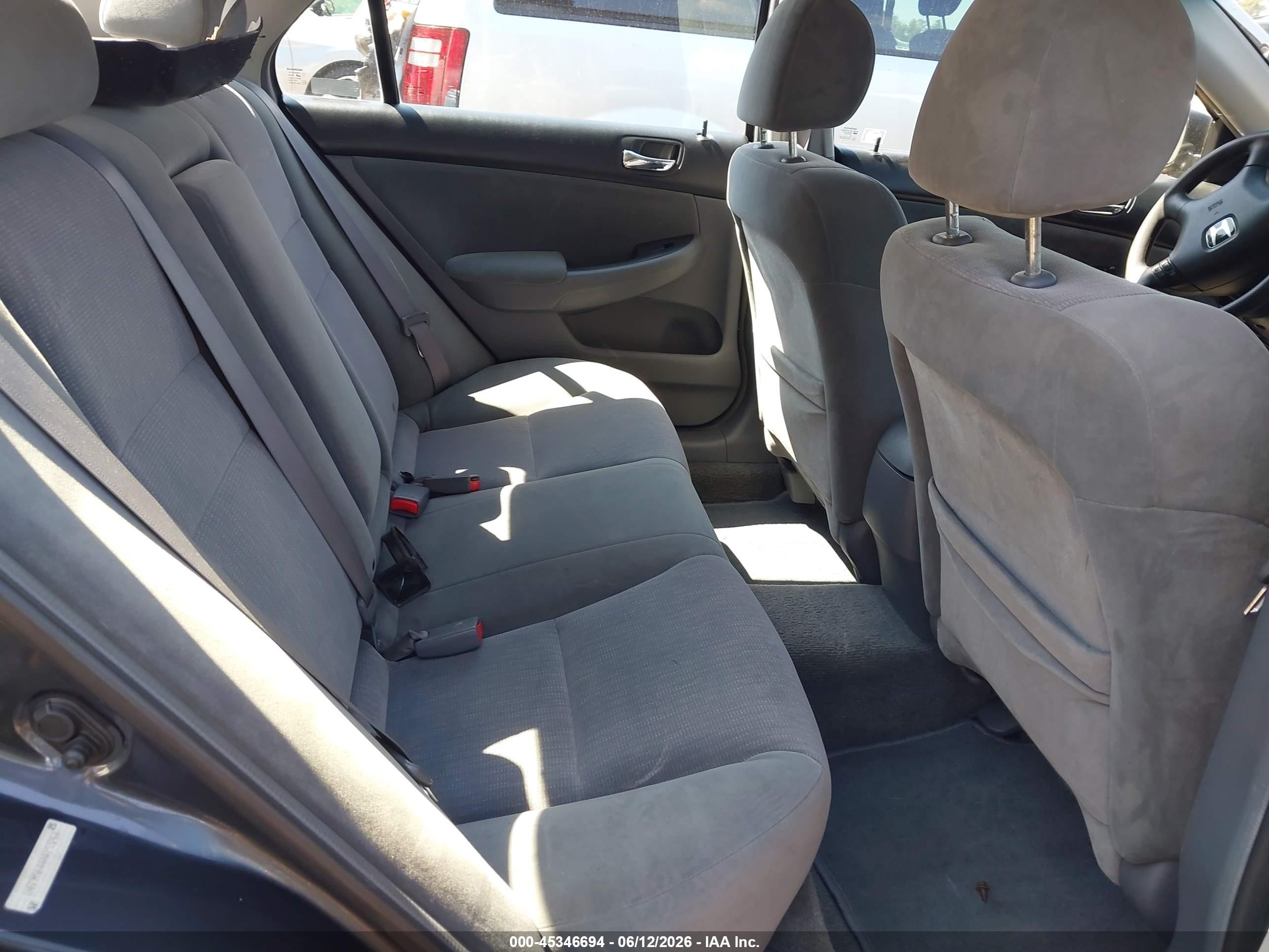 2004 Honda Accord 2.4 Lx Gray vin: 1HGCM56444A153264
