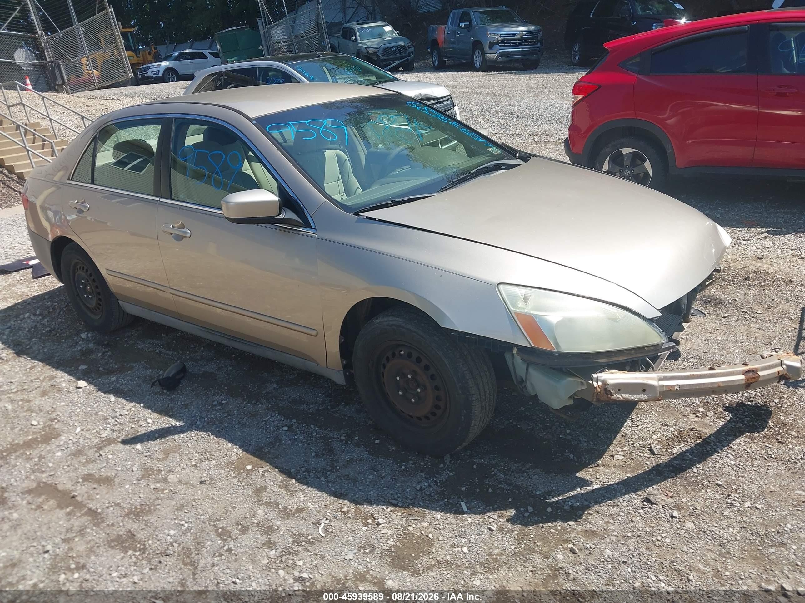2005 Honda Accord 2.4 Lx Бежевый vin: 1HGCM56445A043087