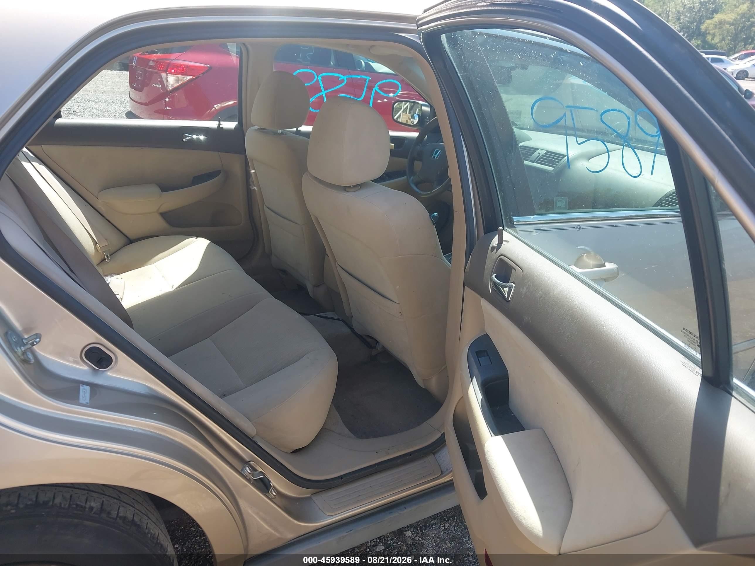 2005 Honda Accord 2.4 Lx Beige vin: 1HGCM56445A043087