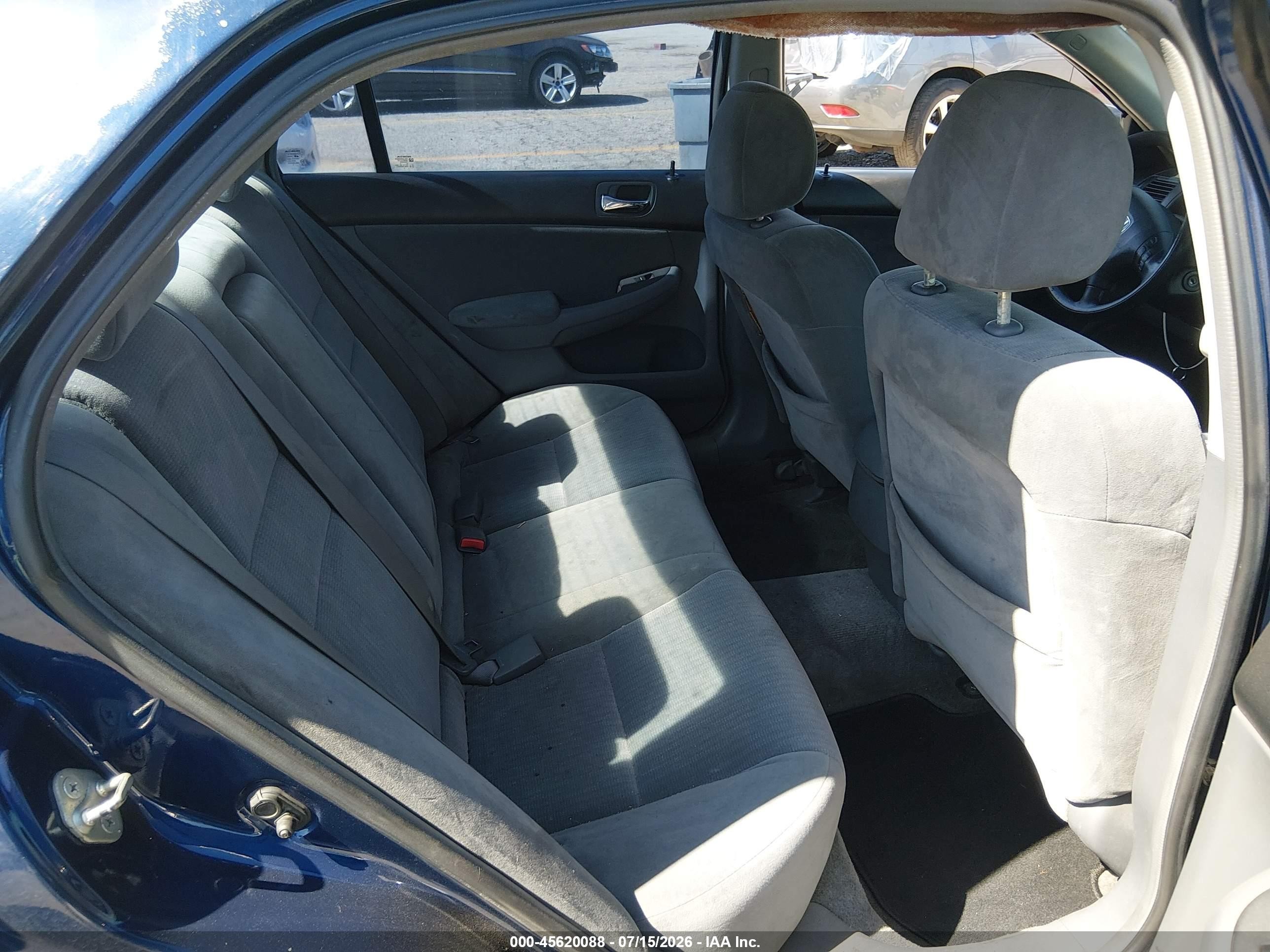 2005 Honda Accord 2.4 Lx Синий vin: 1HGCM56445A094539