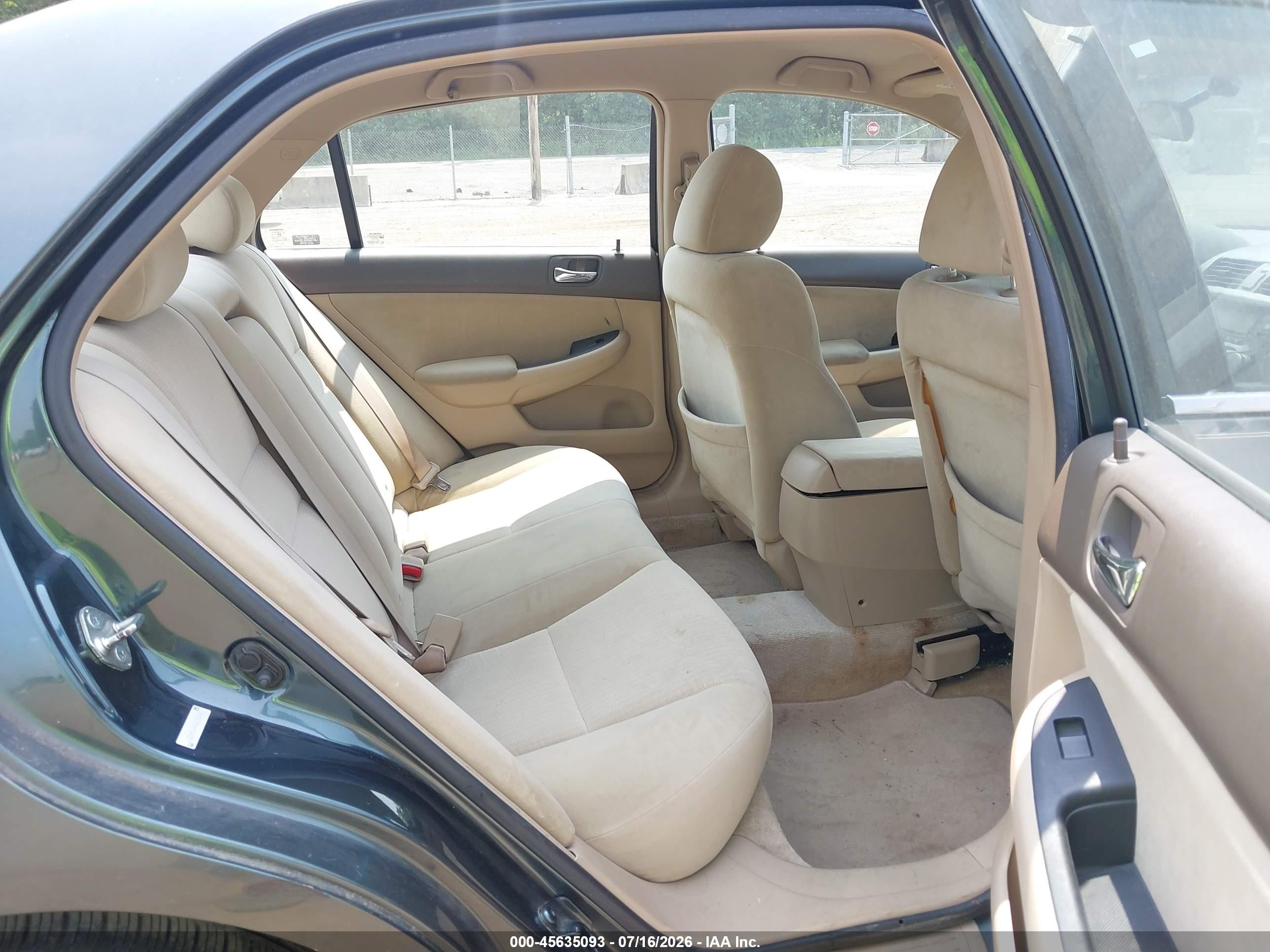 2005 Honda Accord 2.4 Lx Gray vin: 1HGCM56445A127247