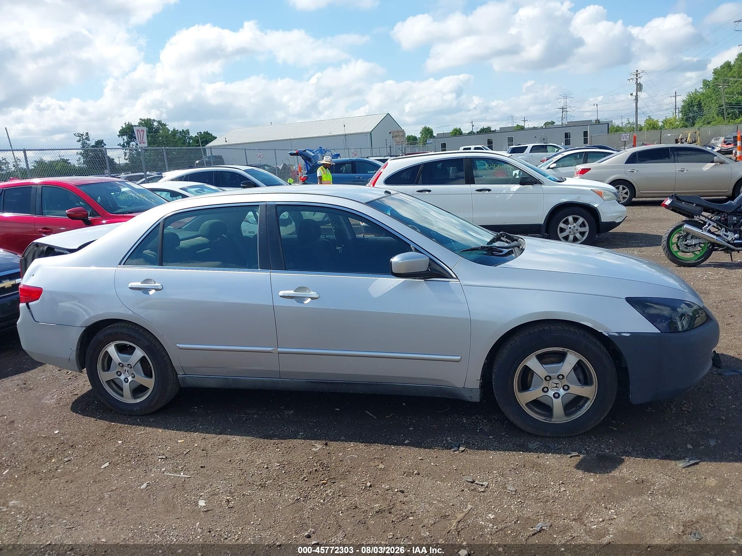 2005 Honda Accord 2.4 Lx Silver vin: 1HGCM56445A163990