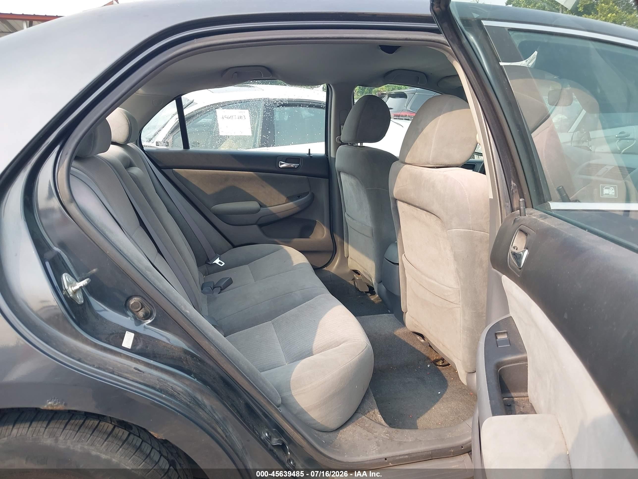 2005 Honda Accord 2.4 Lx Gray vin: 1HGCM56445A197184