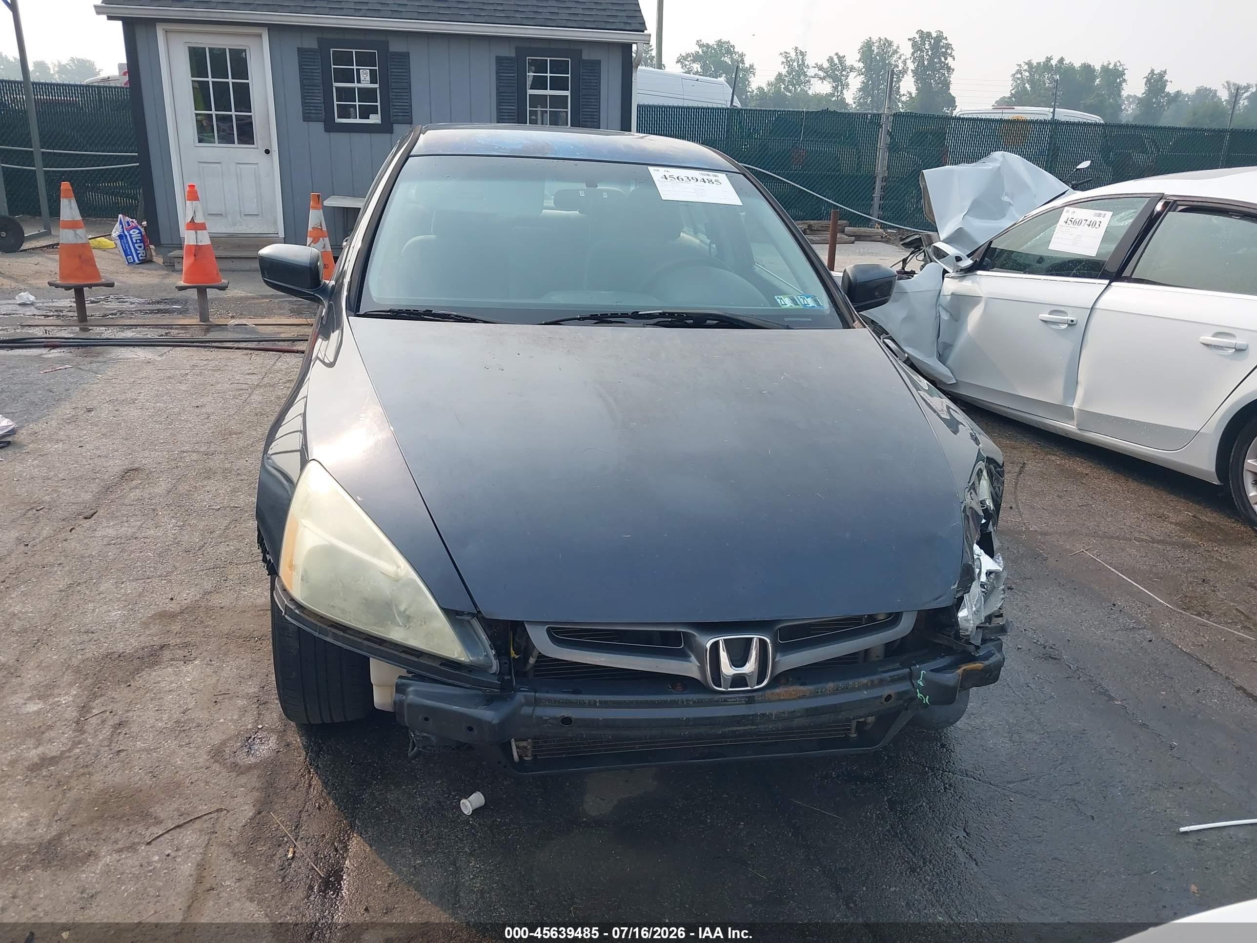2005 Honda Accord 2.4 Lx Gray vin: 1HGCM56445A197184