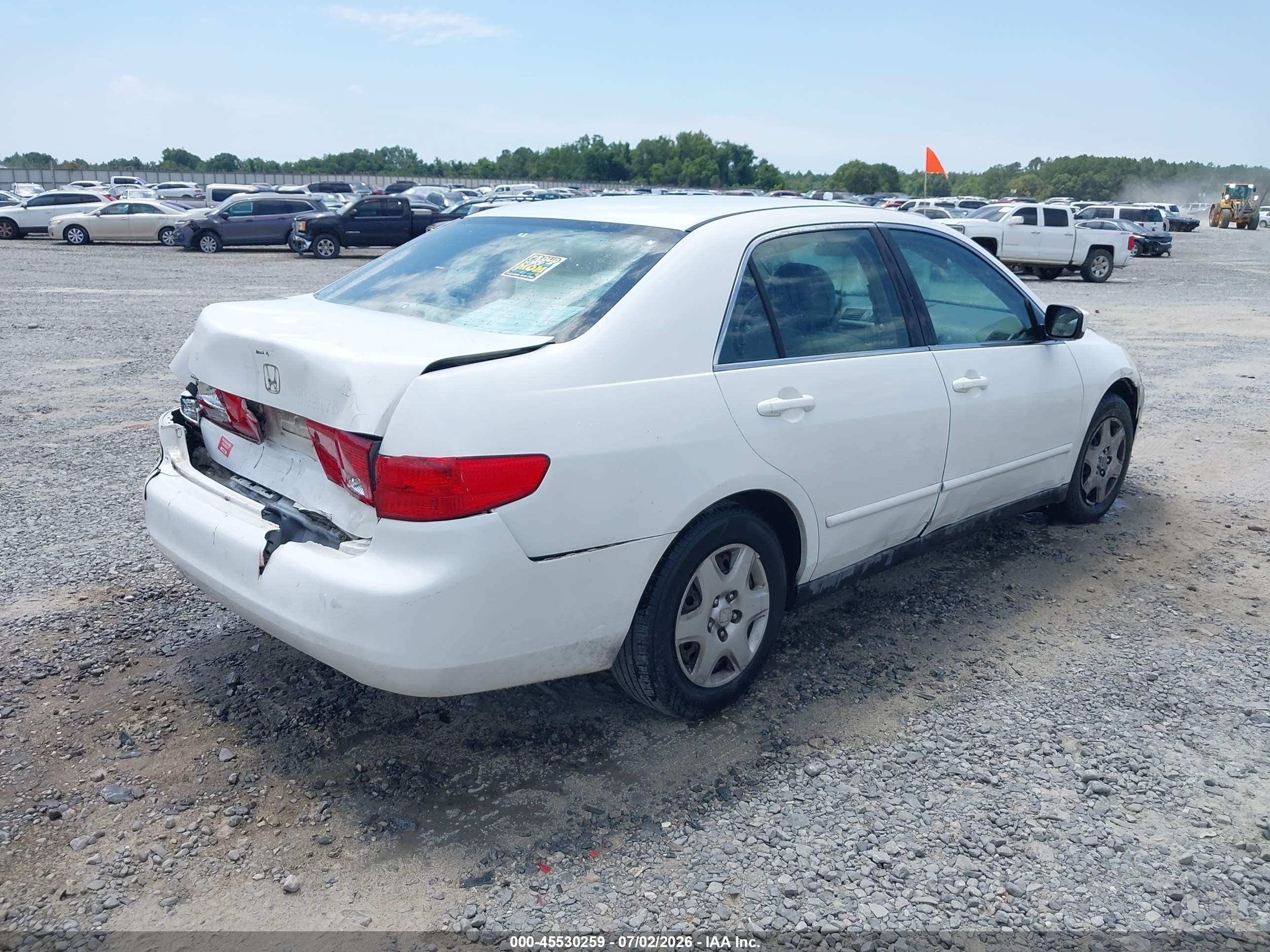 2005 Honda Accord 2.4 Lx White vin: 1HGCM56445L002642