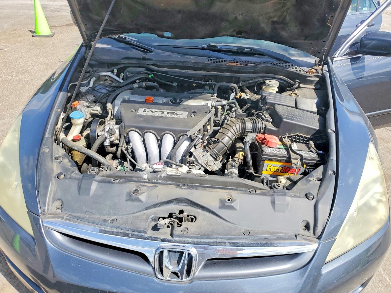 2007 Honda Accord Lx Серый vin: 1HGCM56447A006625