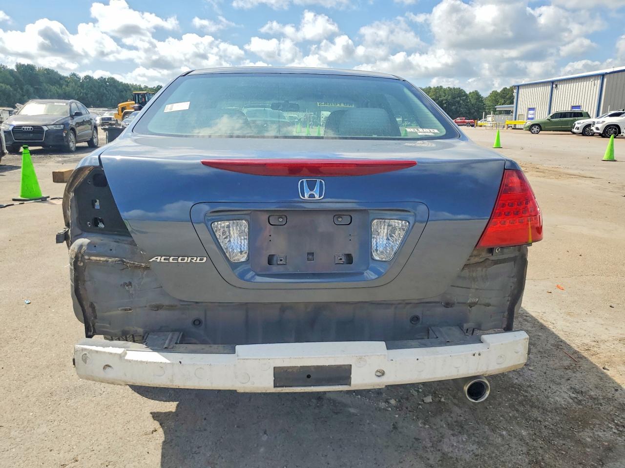 2007 Honda Accord Lx Серый vin: 1HGCM56447A006625