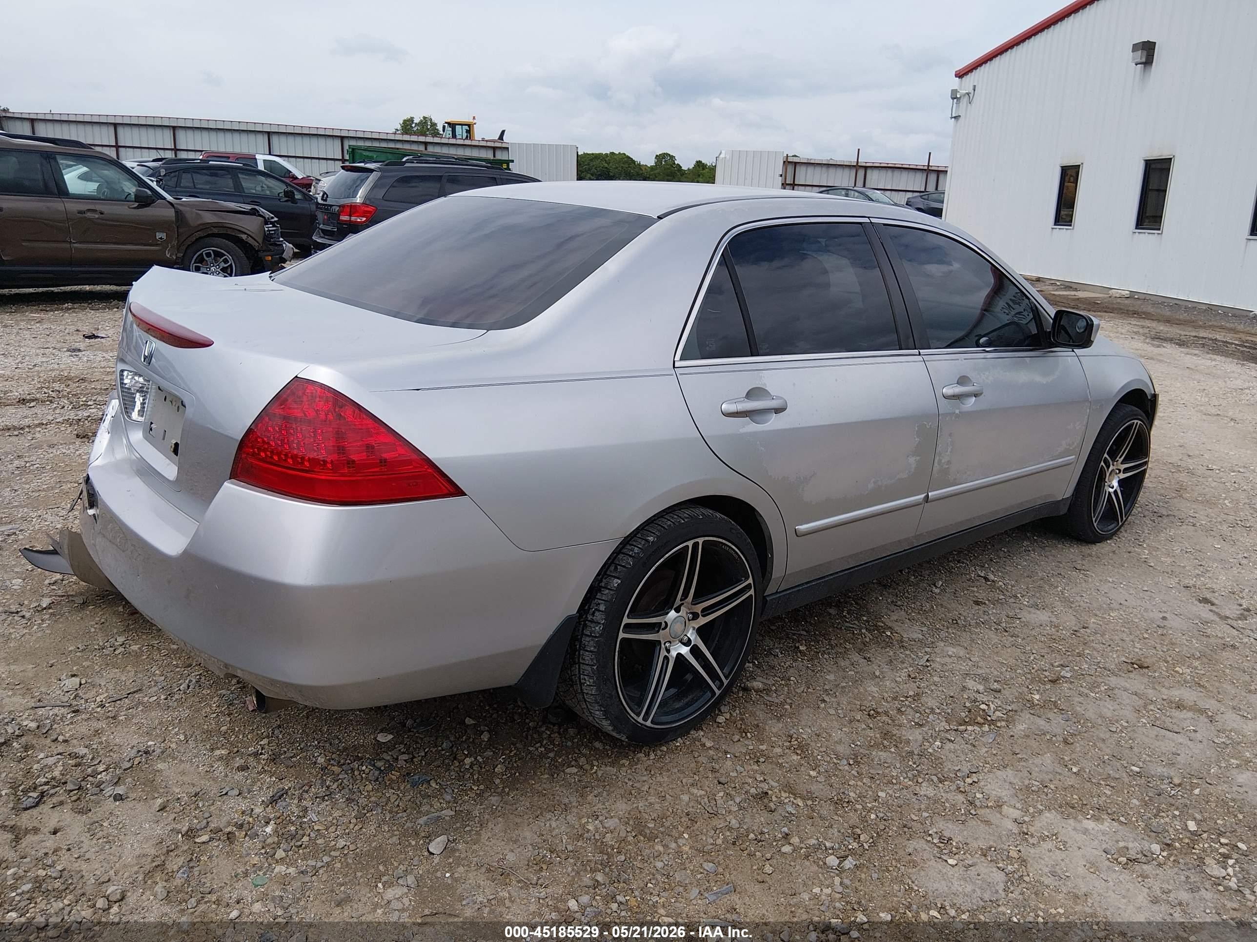 2007 Honda Accord 2.4 Lx Серебряный vin: 1HGCM56447A159974