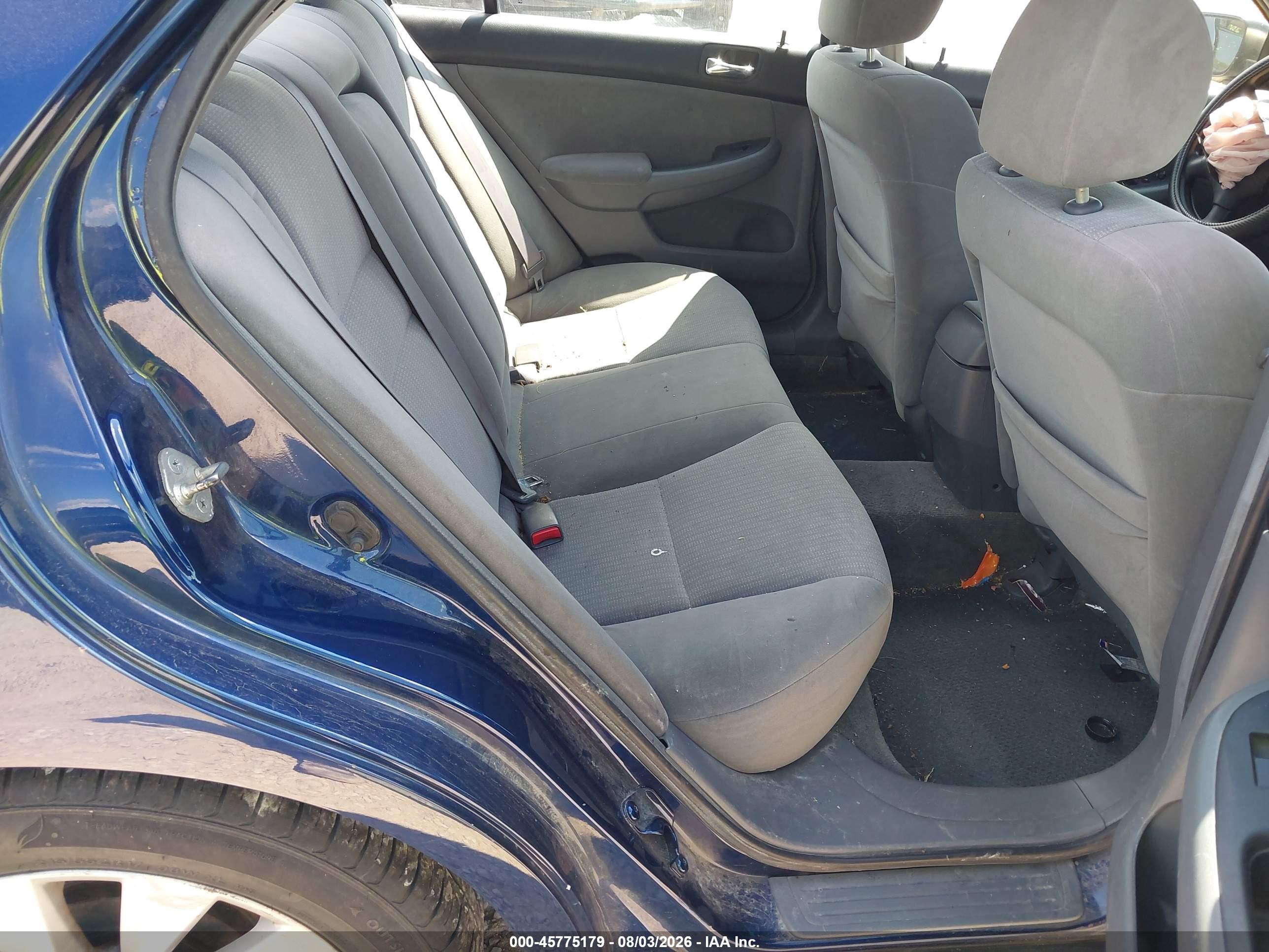 2005 Honda Accord 2.4 Lx Синий vin: 1HGCM56455A014326