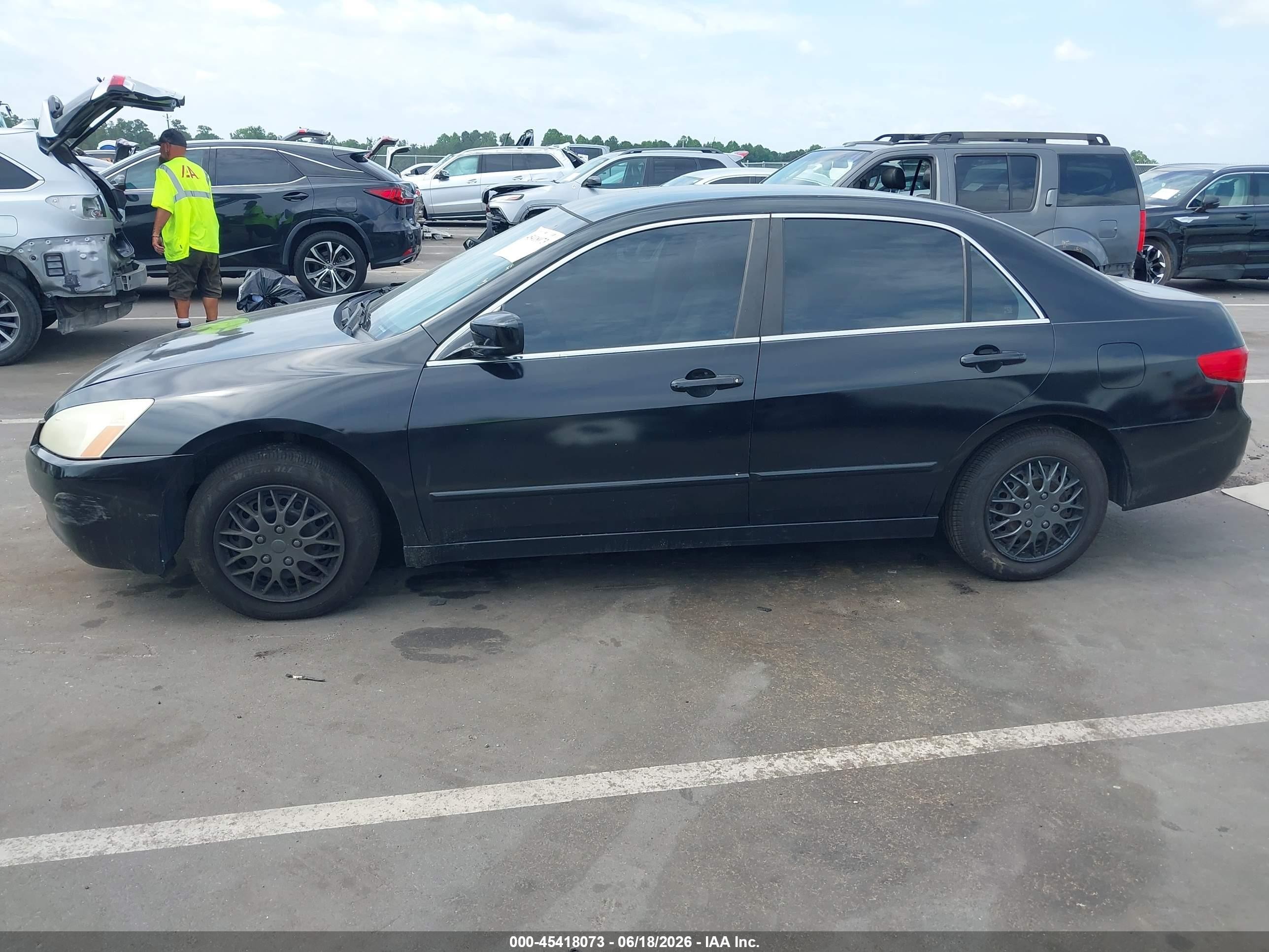 2005 Honda Accord 2.4 Lx Black vin: 1HGCM56455A030686