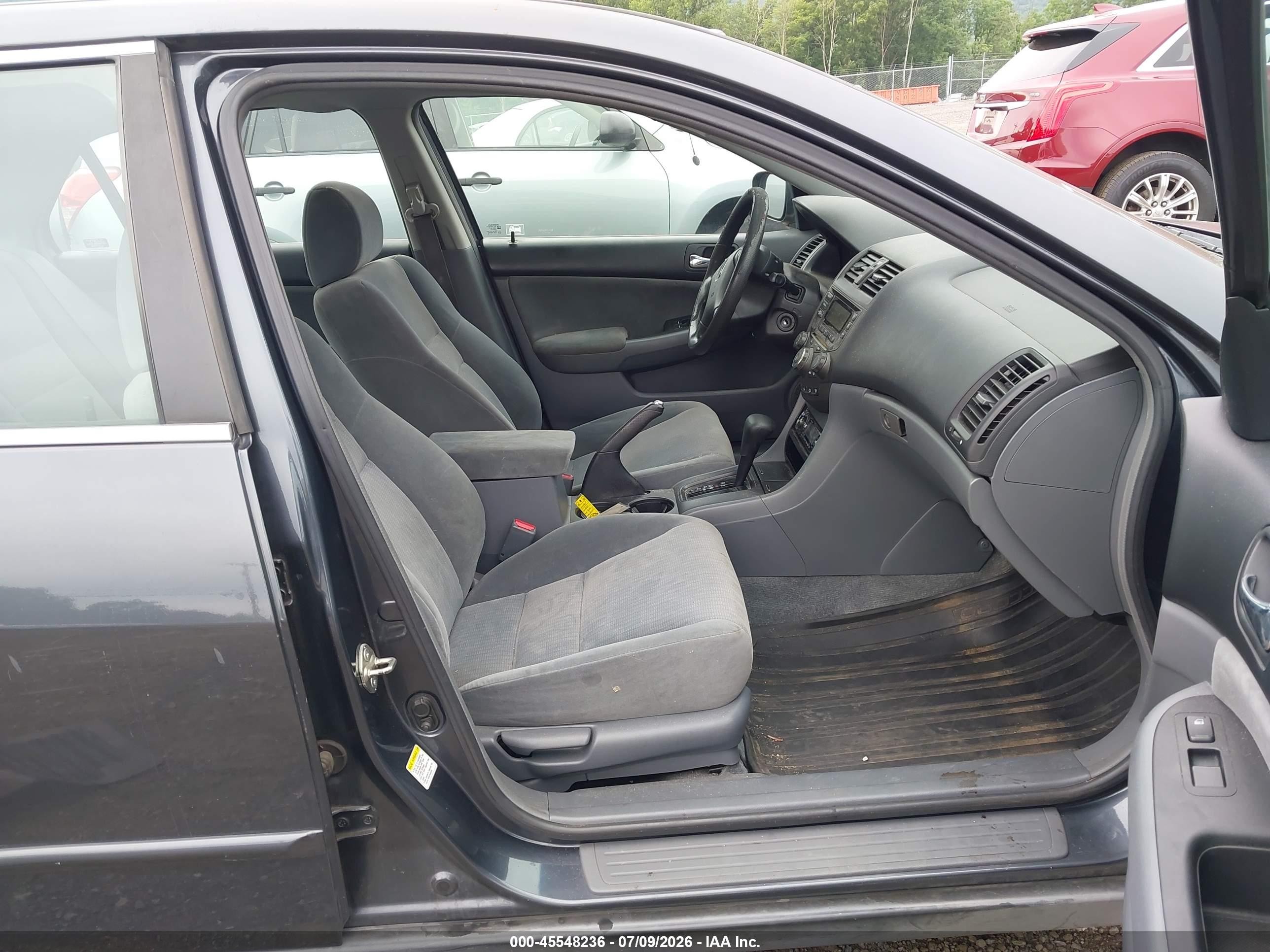 2005 Honda Accord 2.4 Lx Gray vin: 1HGCM56455A072193