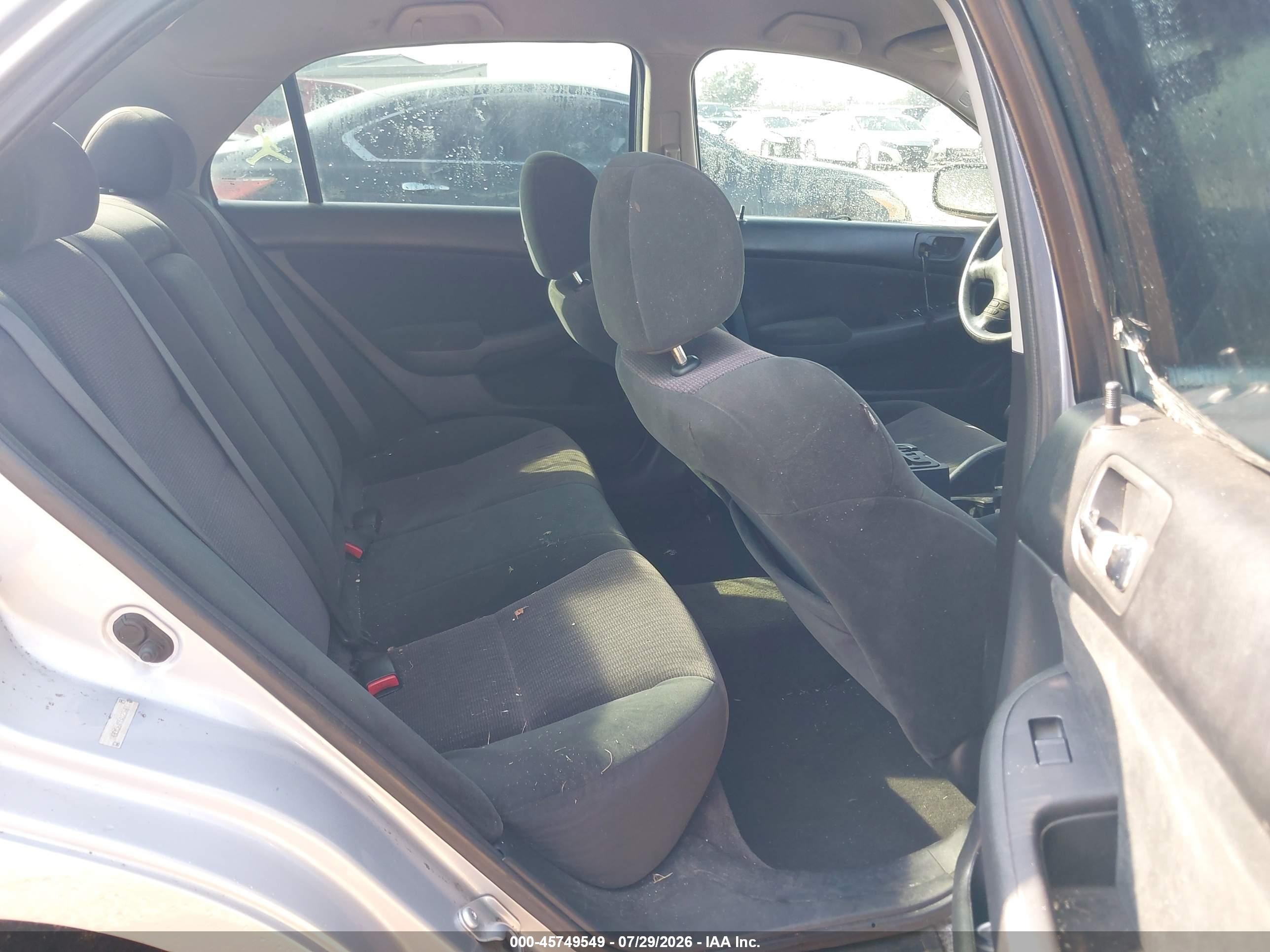 2005 Honda Accord 2.4 Lx Серебряный vin: 1HGCM56455A123661
