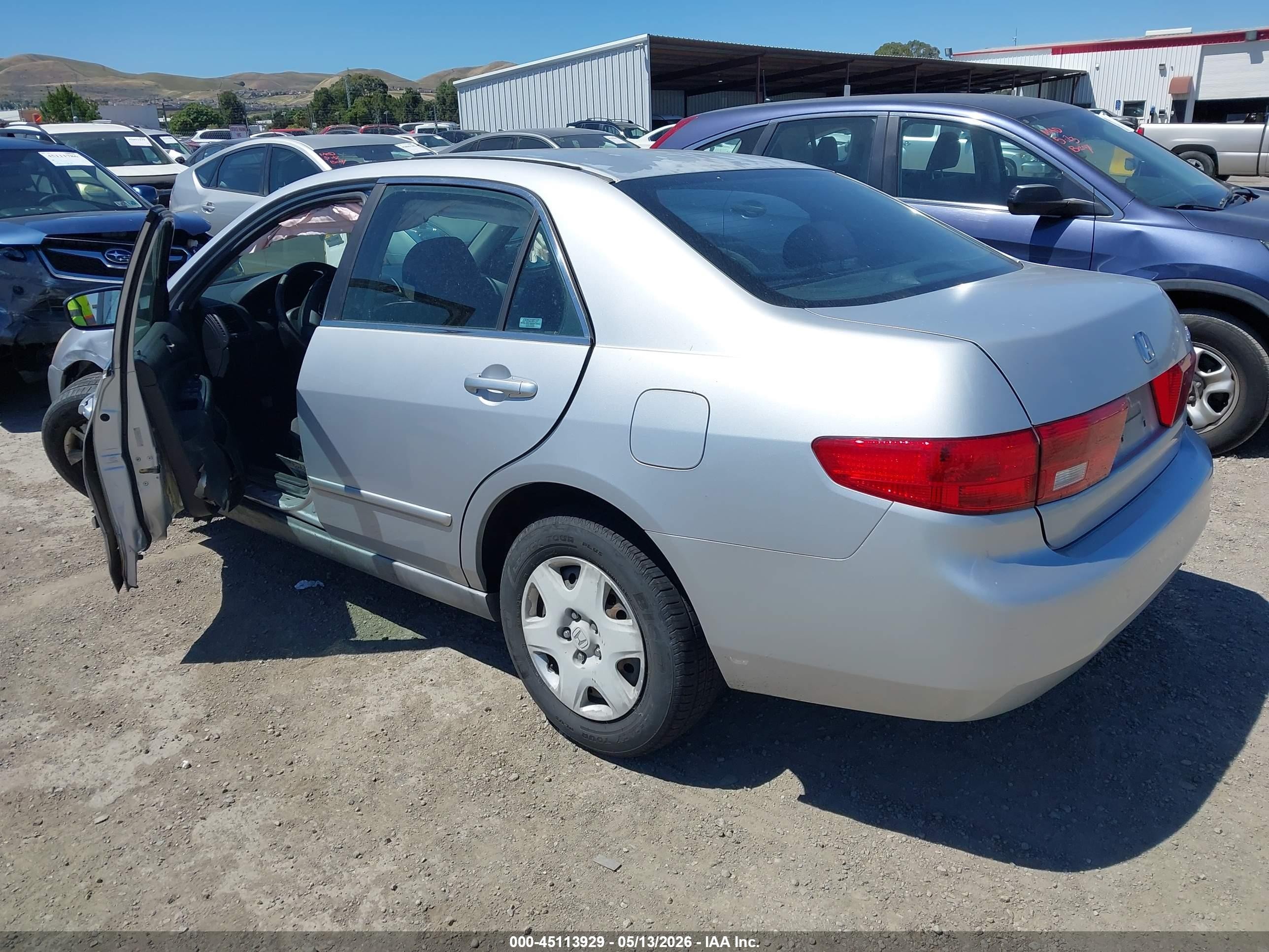 2005 Honda Accord 2.4 Lx Silver vin: 1HGCM56455A165697