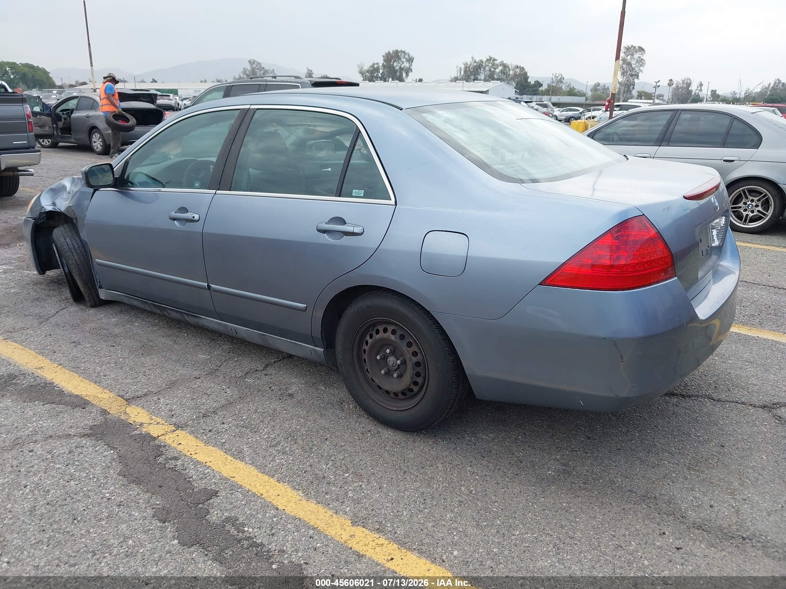 2007 Honda Accord 2.4 Lx Серый vin: 1HGCM56457A088137