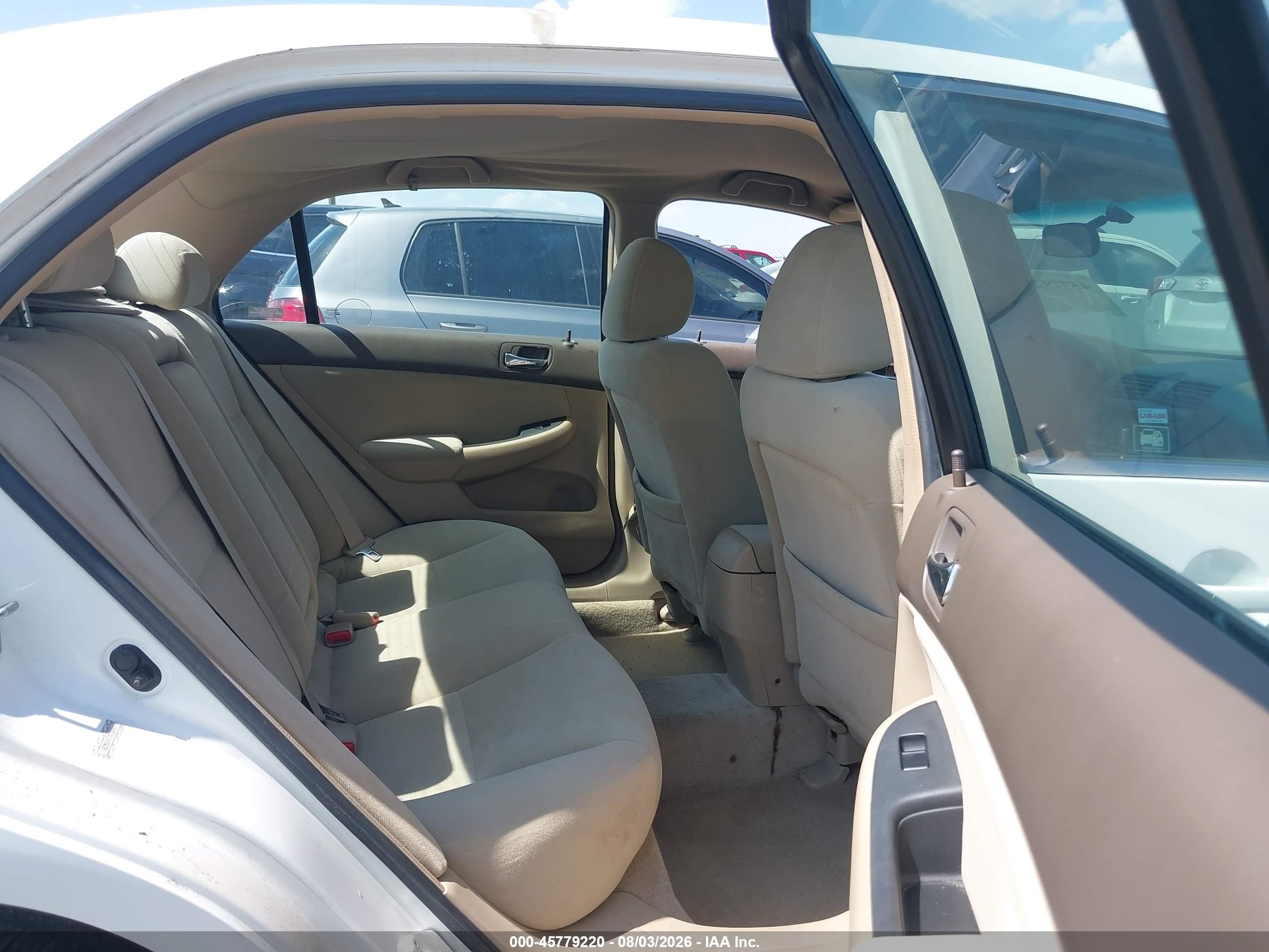 2007 Honda Accord 2.4 Lx White vin: 1HGCM56457A138289