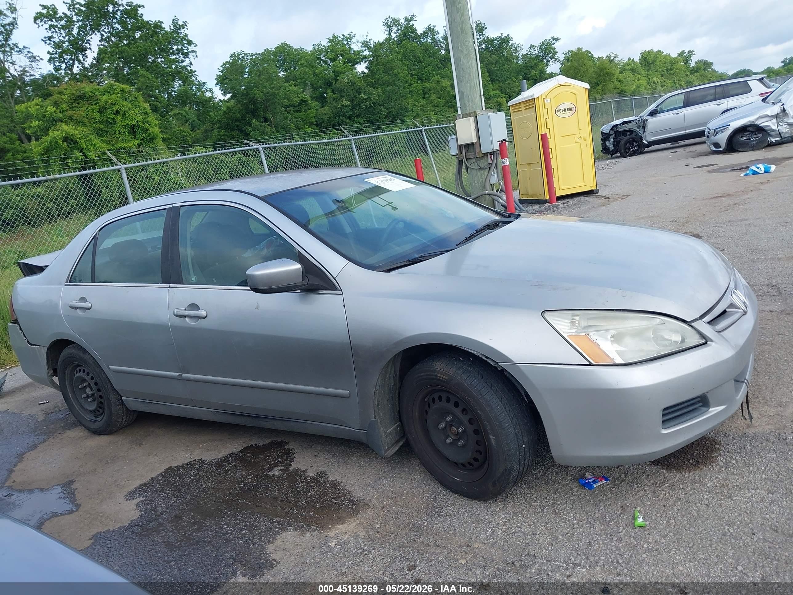 2007 Honda Accord 2.4 Lx Silver vin: 1HGCM56457A223567