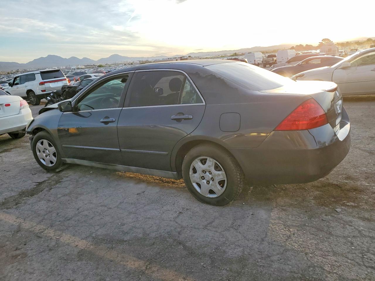 2007 Honda Accord Lx Серый vin: 1HGCM56457A227392
