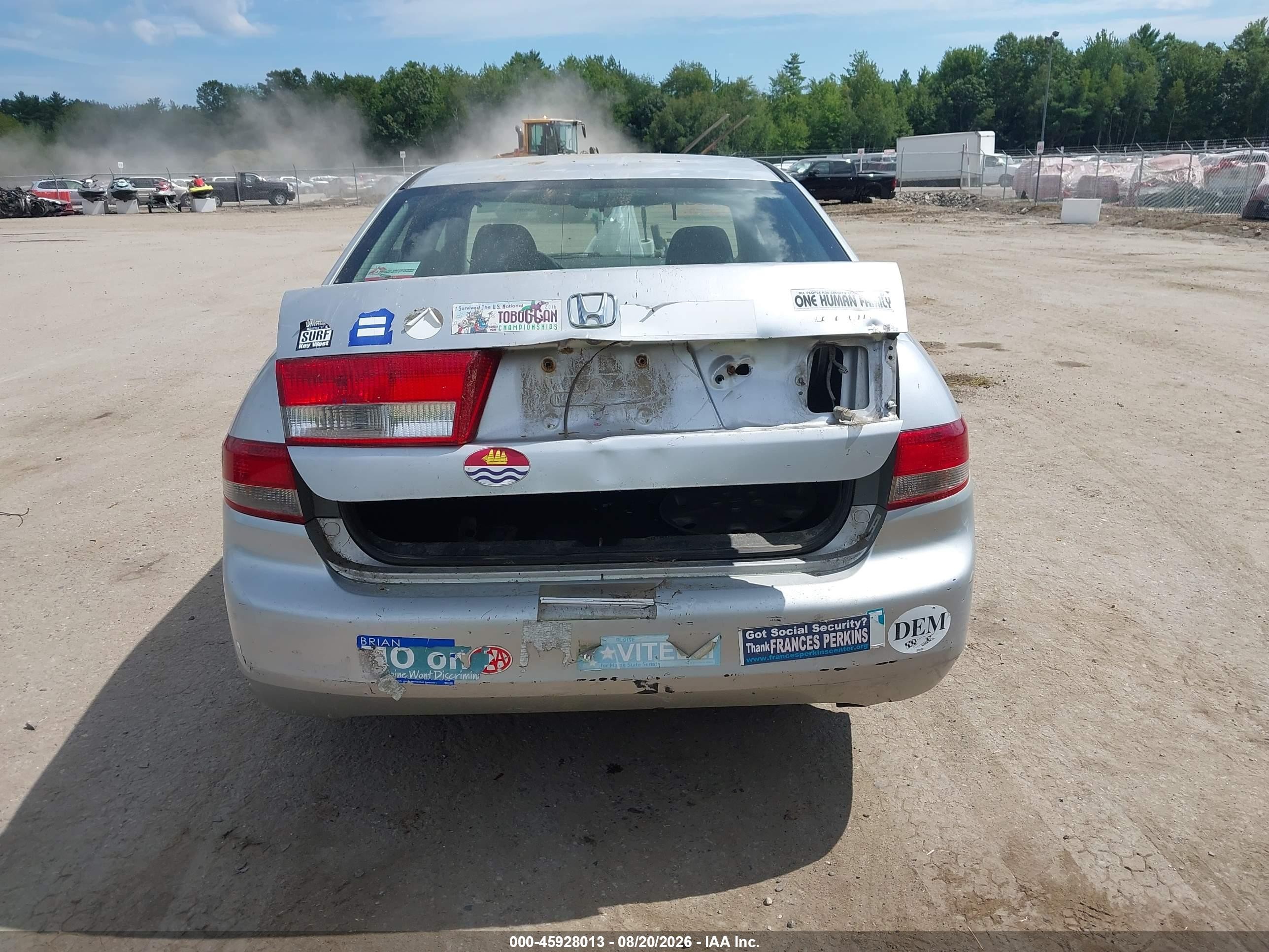 2003 Honda Accord Lx Silver vin: 1HGCM56463A108664