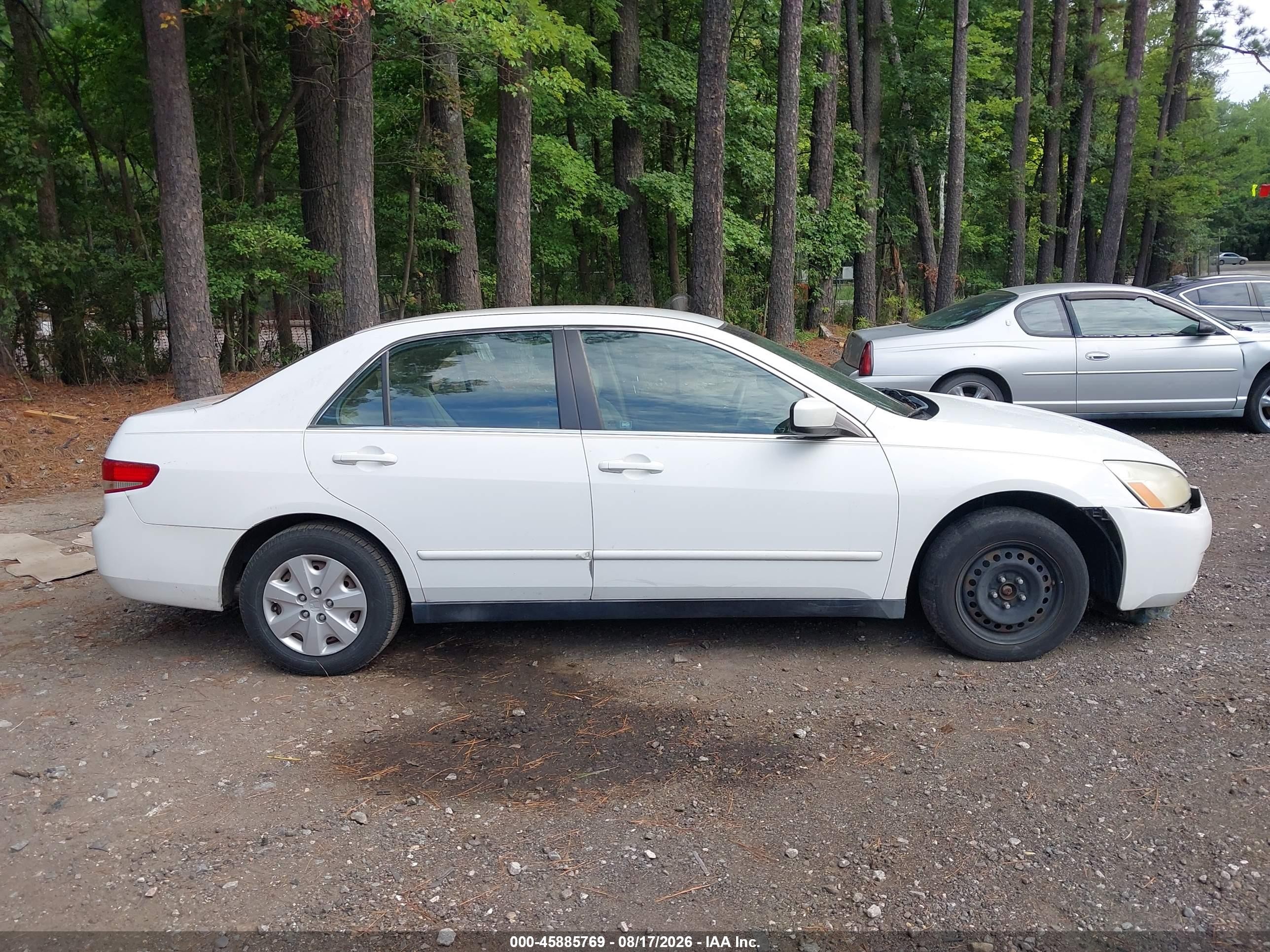 2003 Honda Accord 2.4 Lx Белый vin: 1HGCM56463A111726