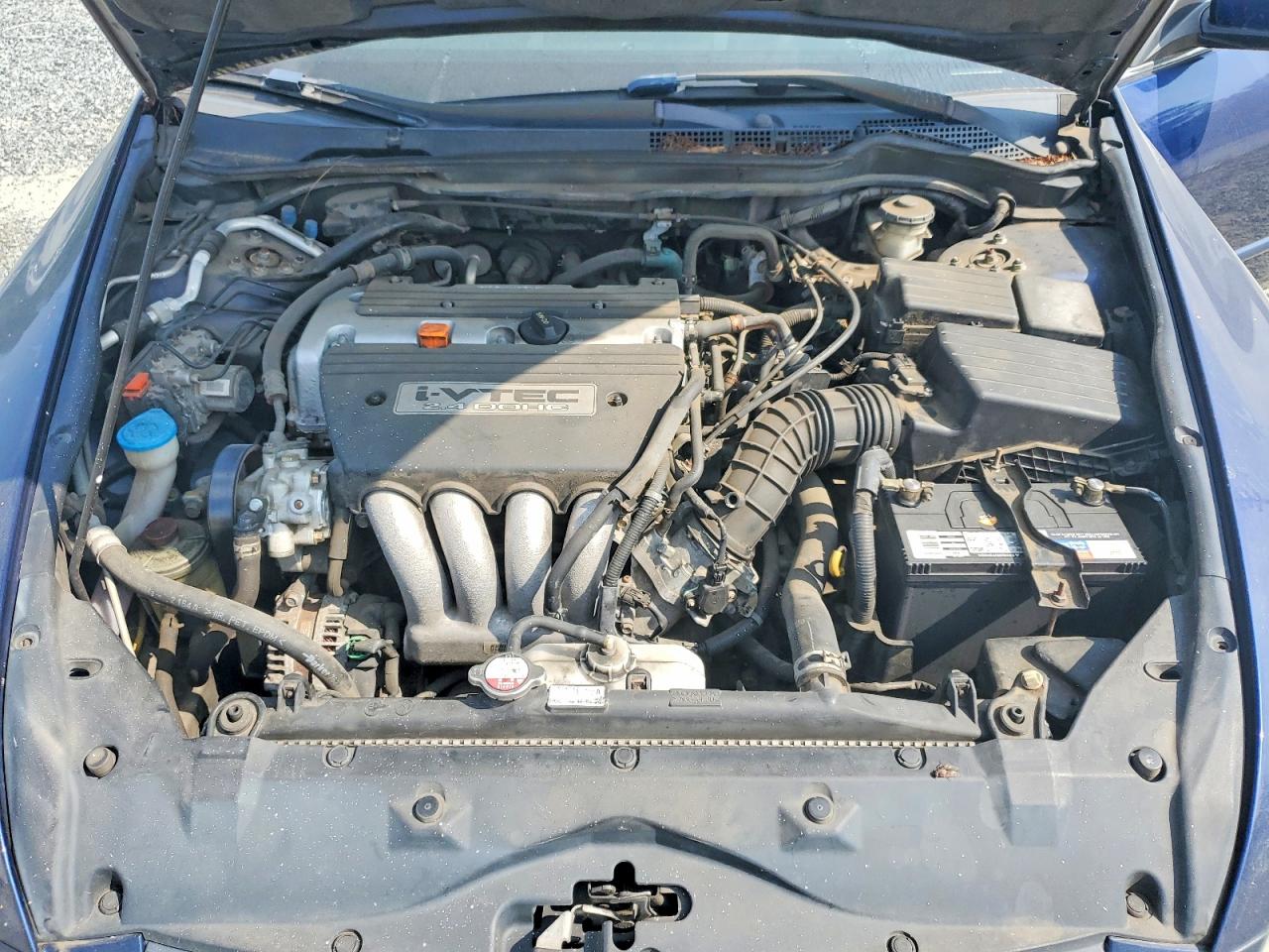 2005 Honda Accord Lx Blue vin: 1HGCM56465A004498