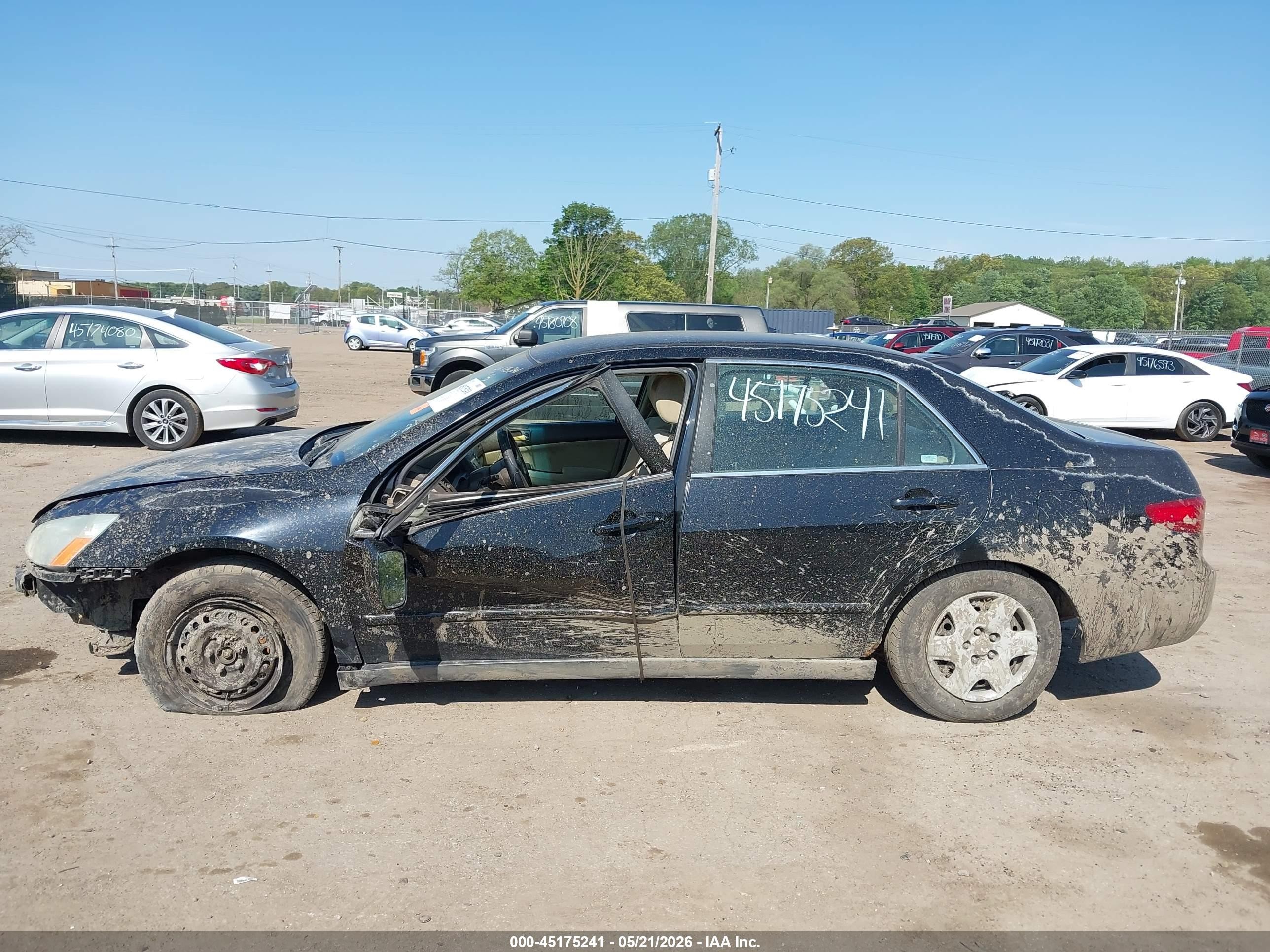 2005 Honda Accord 2.4 Lx Black vin: 1HGCM56465A137794