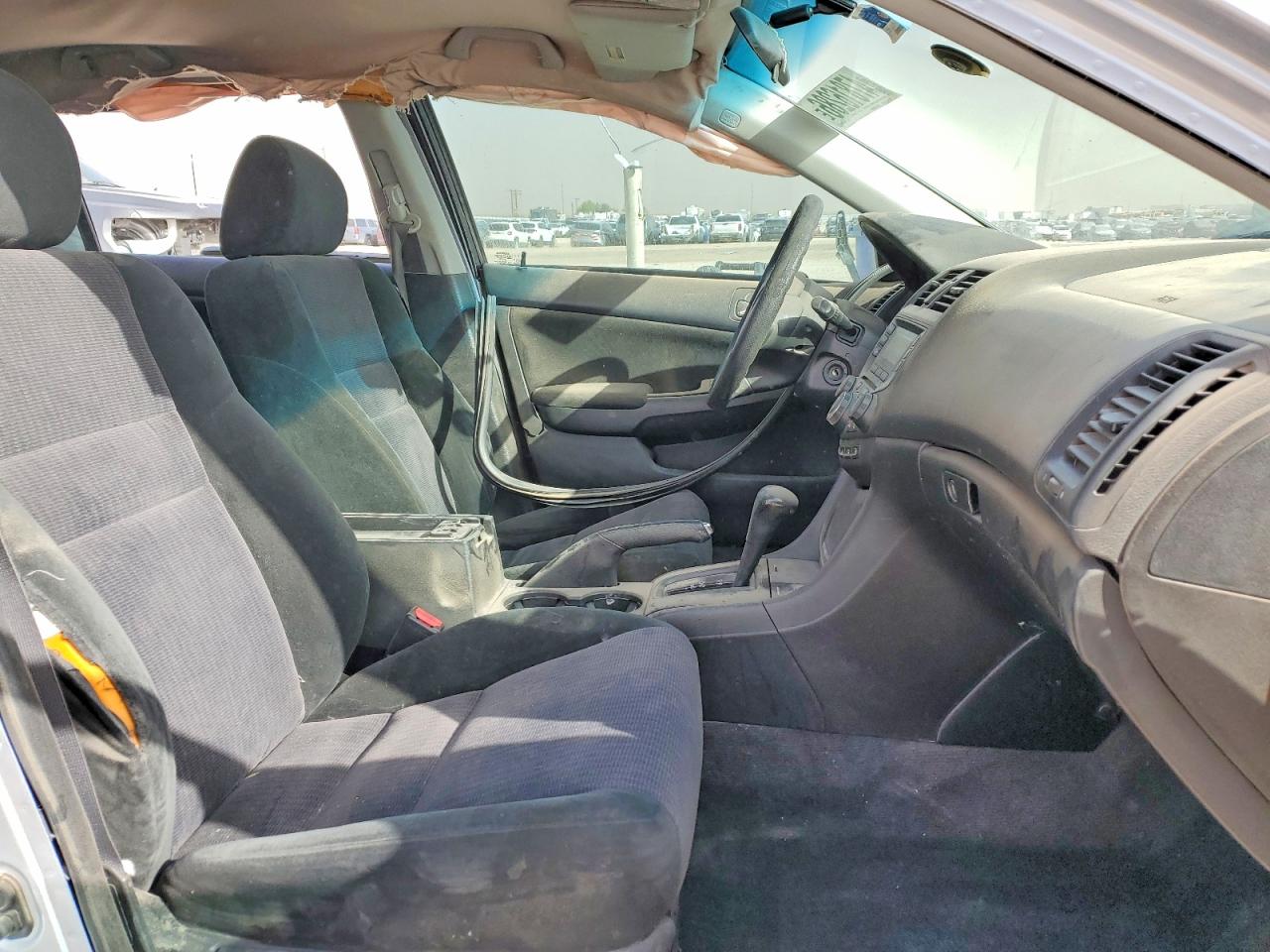2005 Honda Accord Lx Silver vin: 1HGCM56465A139948