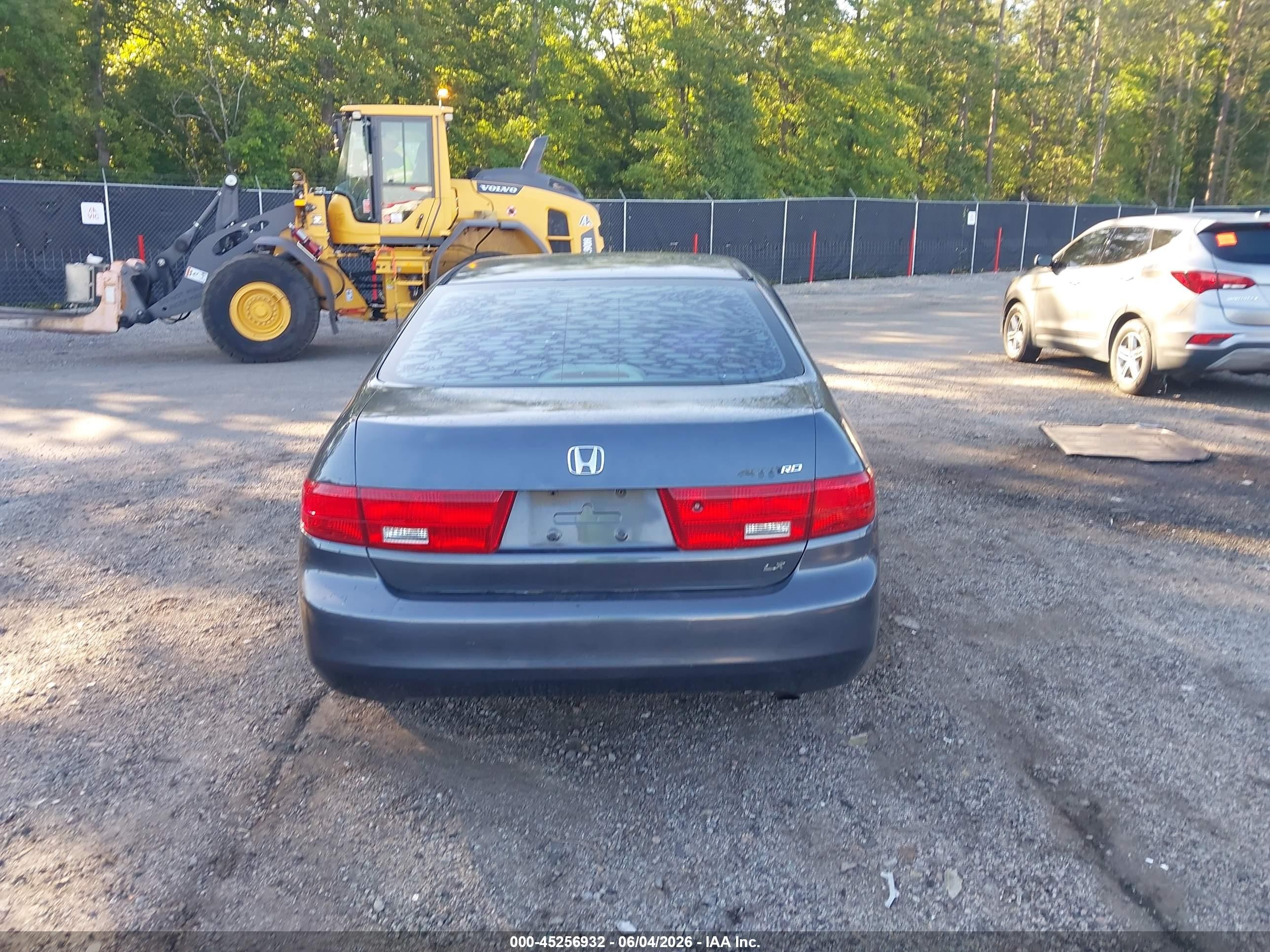 2005 Honda Accord 2.4 Lx Серый vin: 1HGCM56465A156555