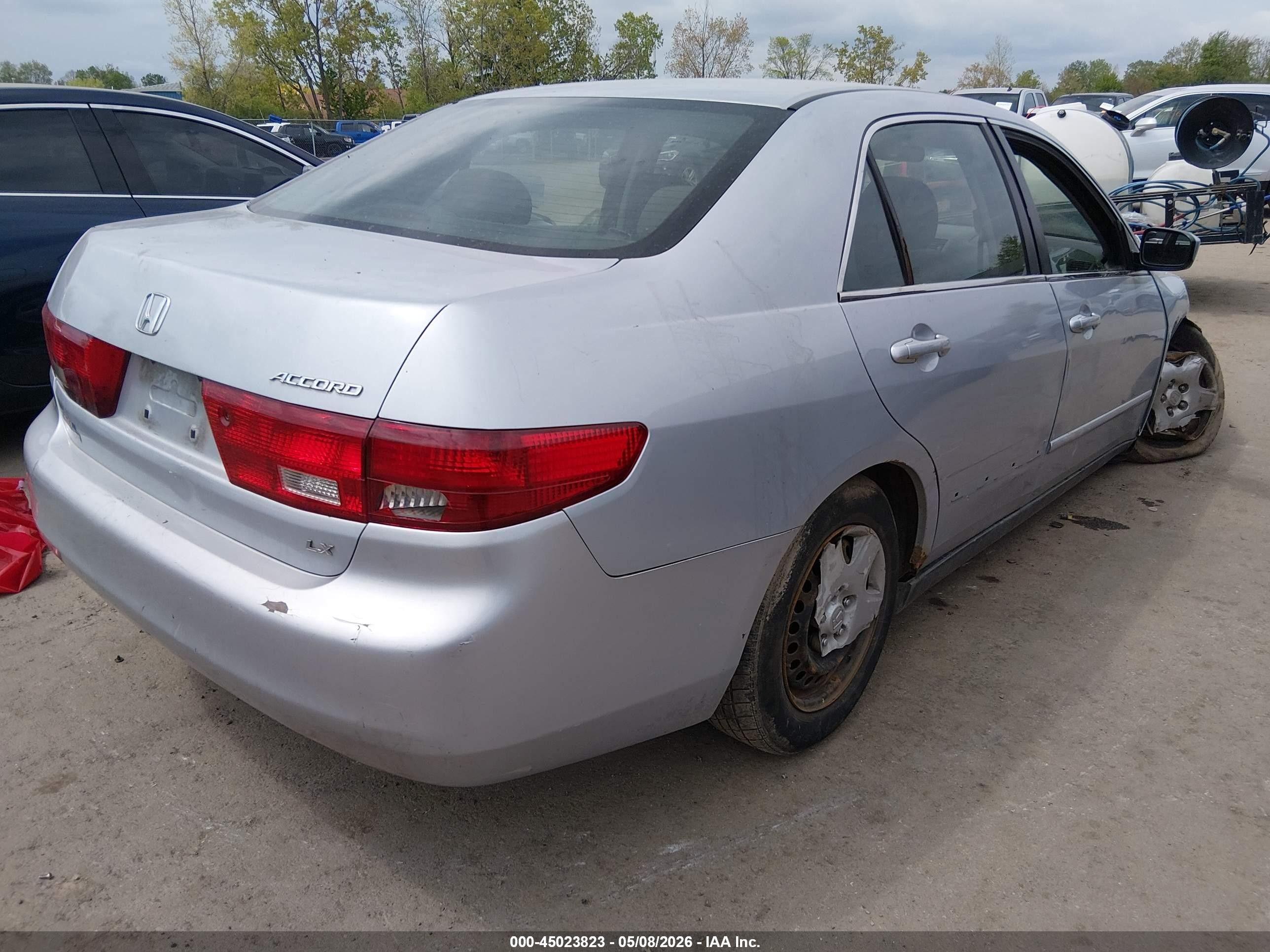 2005 Honda Accord 2.4 Lx Серебряный vin: 1HGCM56465A186106