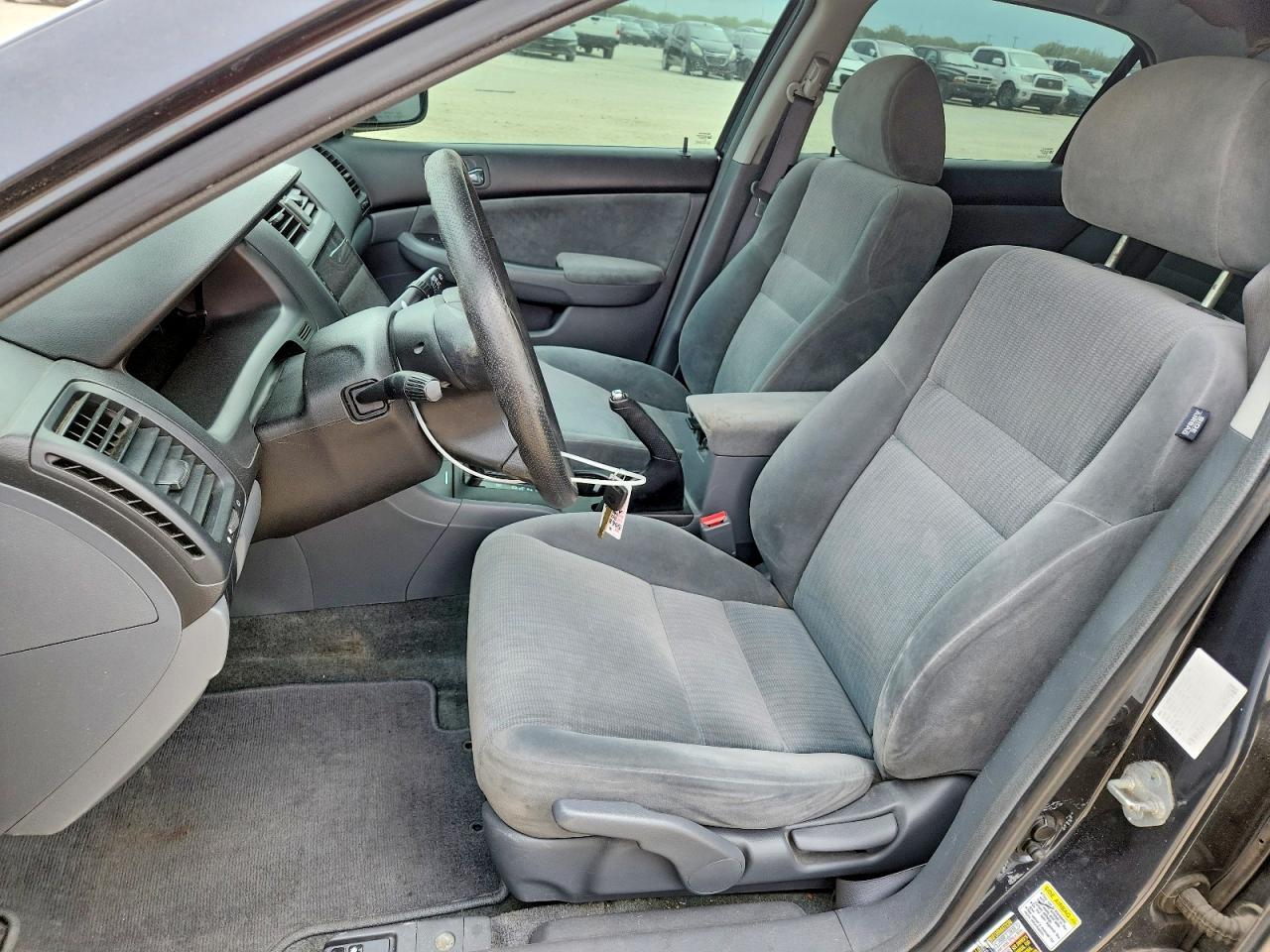 2005 Honda Accord Lx Gray vin: 1HGCM56465A195100